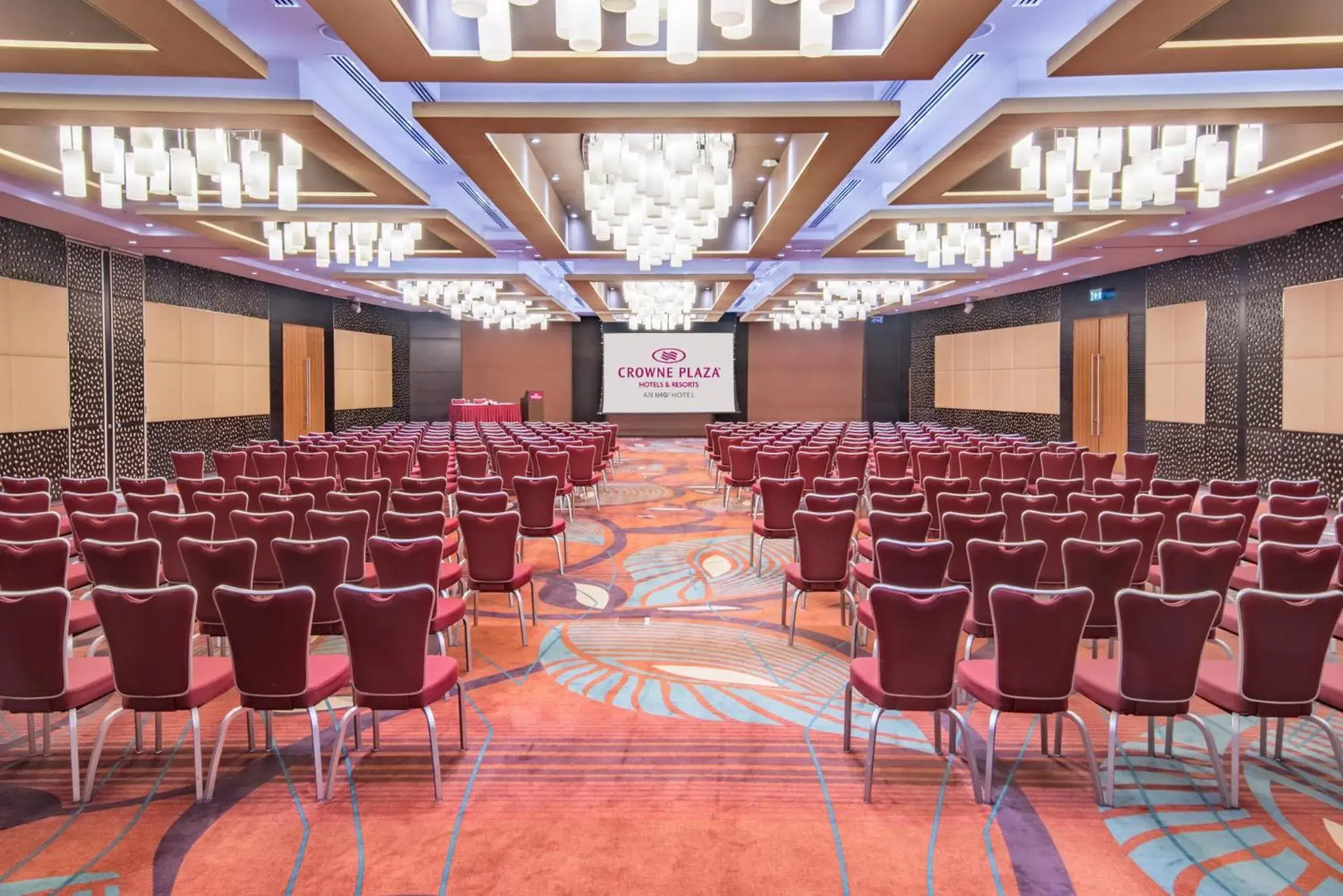 Lobby or reception in Crowne Plaza Doha - The Business Park by IHG Lobby or reception in Crowne Plaza Doha - The Business Park by IHG