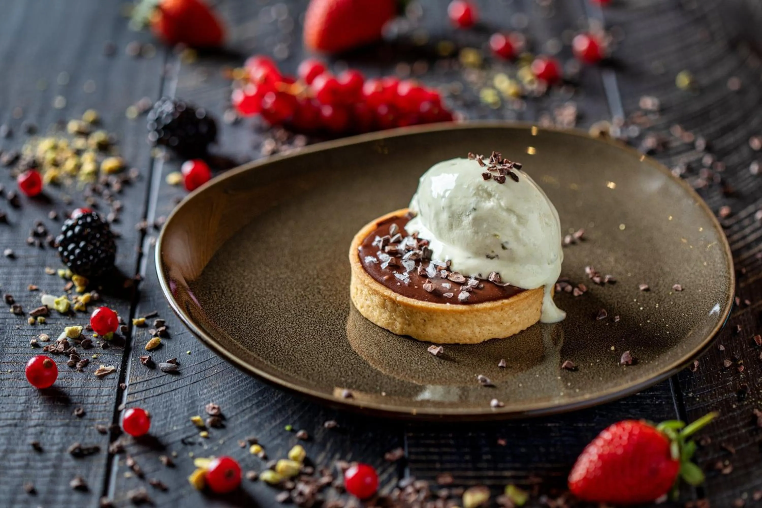 Meeting/conference room in Crowne Plaza Doha - The Business Park by IHG