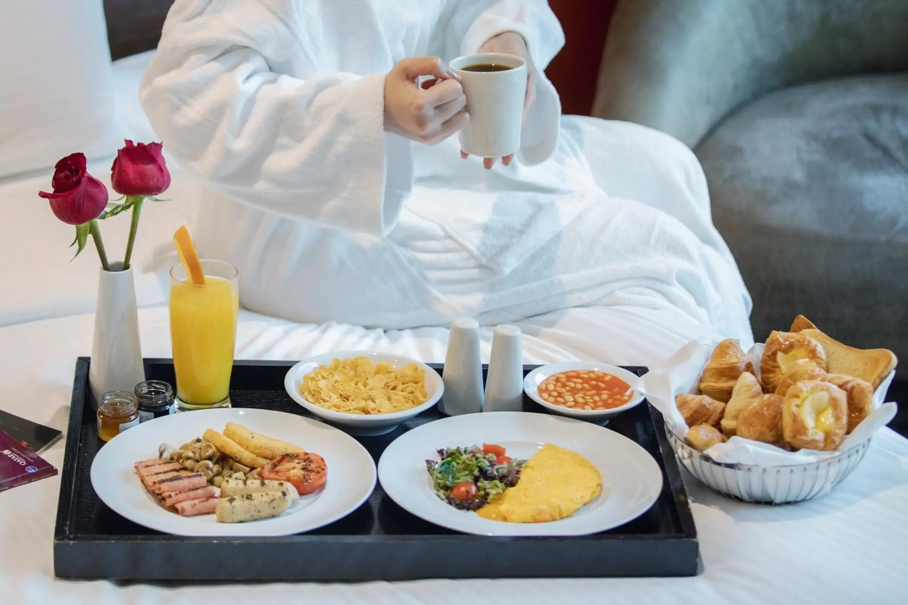 Bedroom in Crowne Plaza Doha - The Business Park by IHG Bedroom in Crowne Plaza Doha - The Business Park by IHG