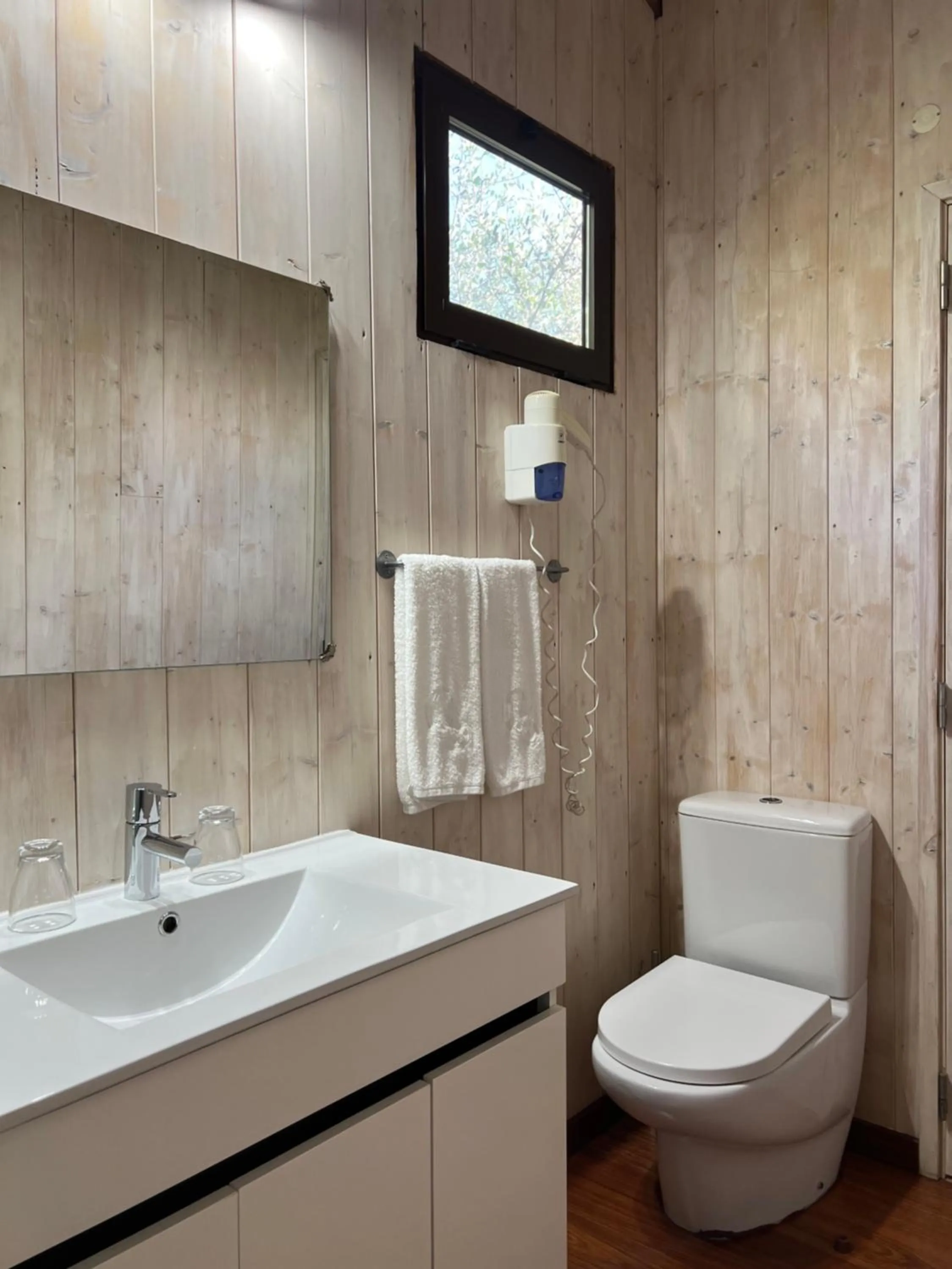 Toilet in Quinta Saleiro Guesthouse