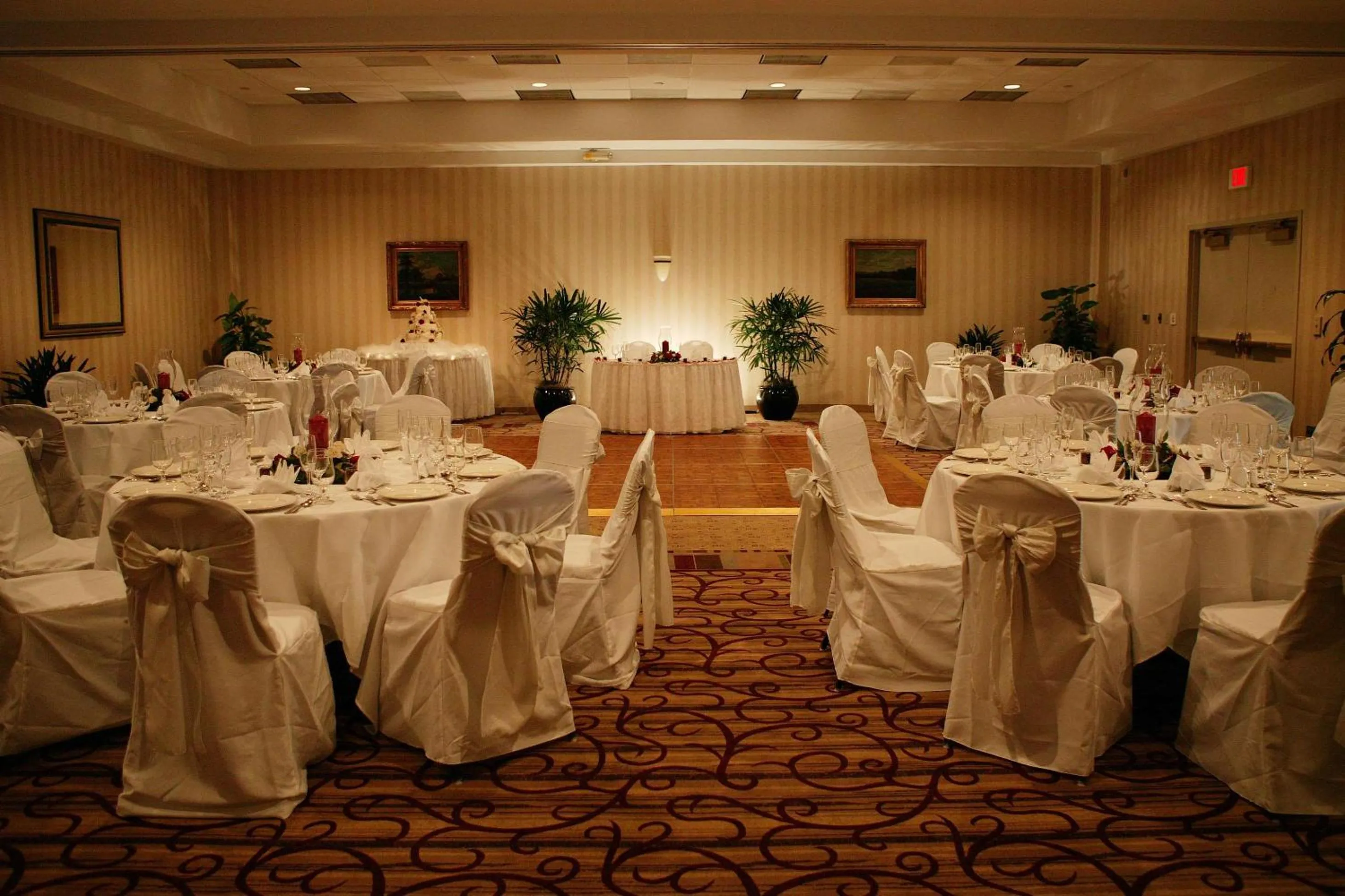 Meeting/conference room in DoubleTree by Hilton Charlotte Airport