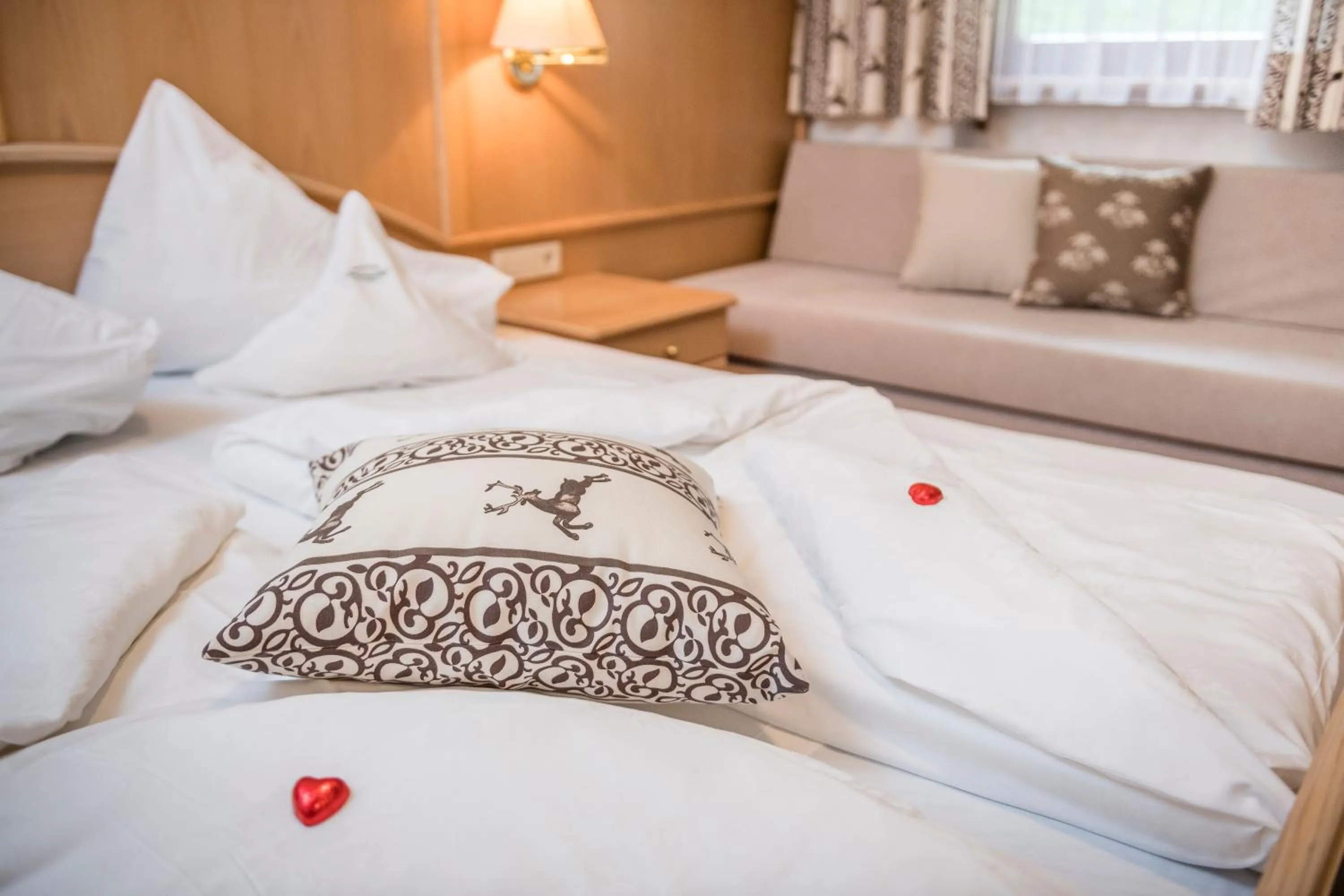 Photo of the whole room, Bed in Granpanorama Wellnesshotel Sambergerhof Superior