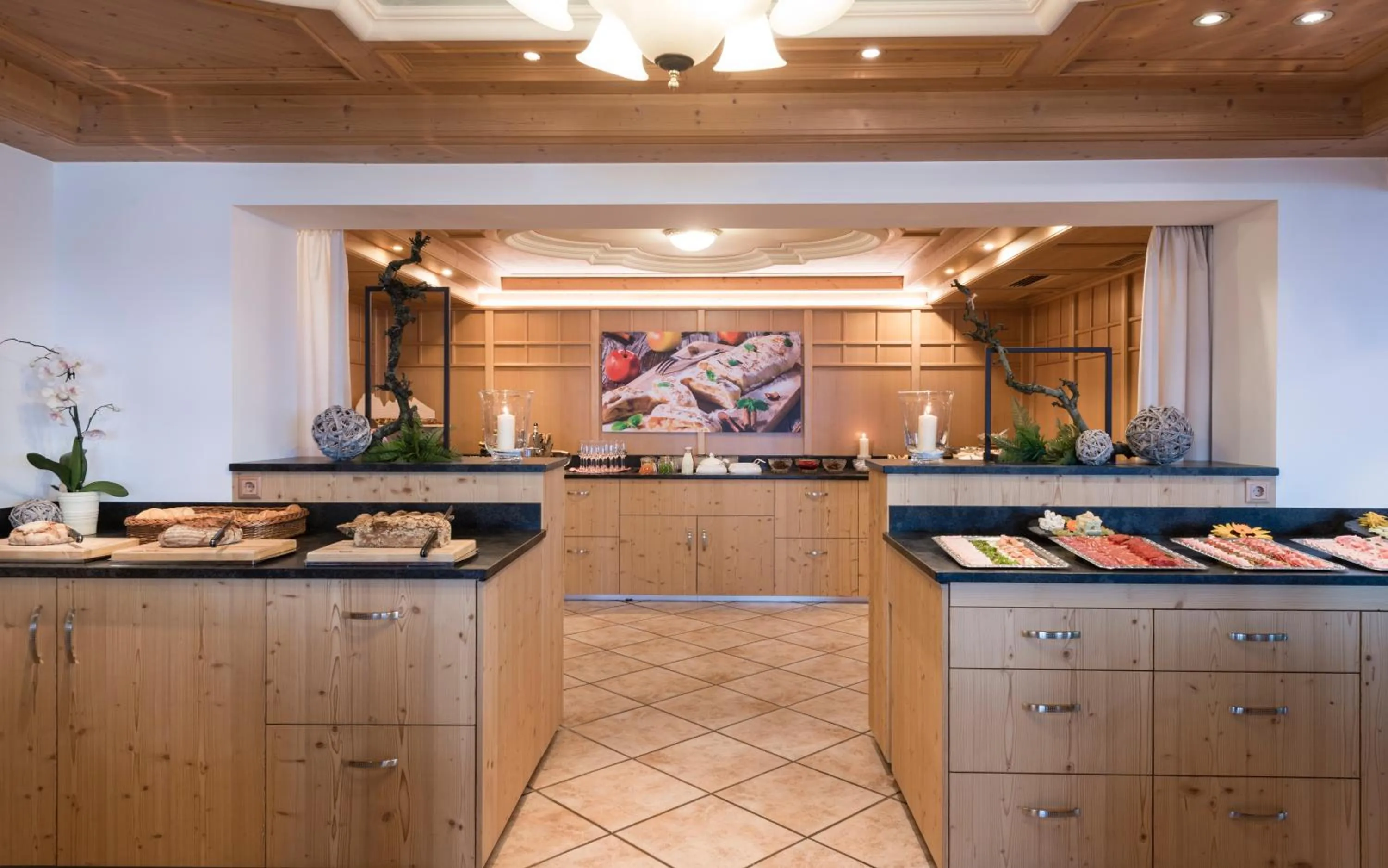 Restaurant/places to eat in Granpanorama Wellnesshotel Sambergerhof Superior