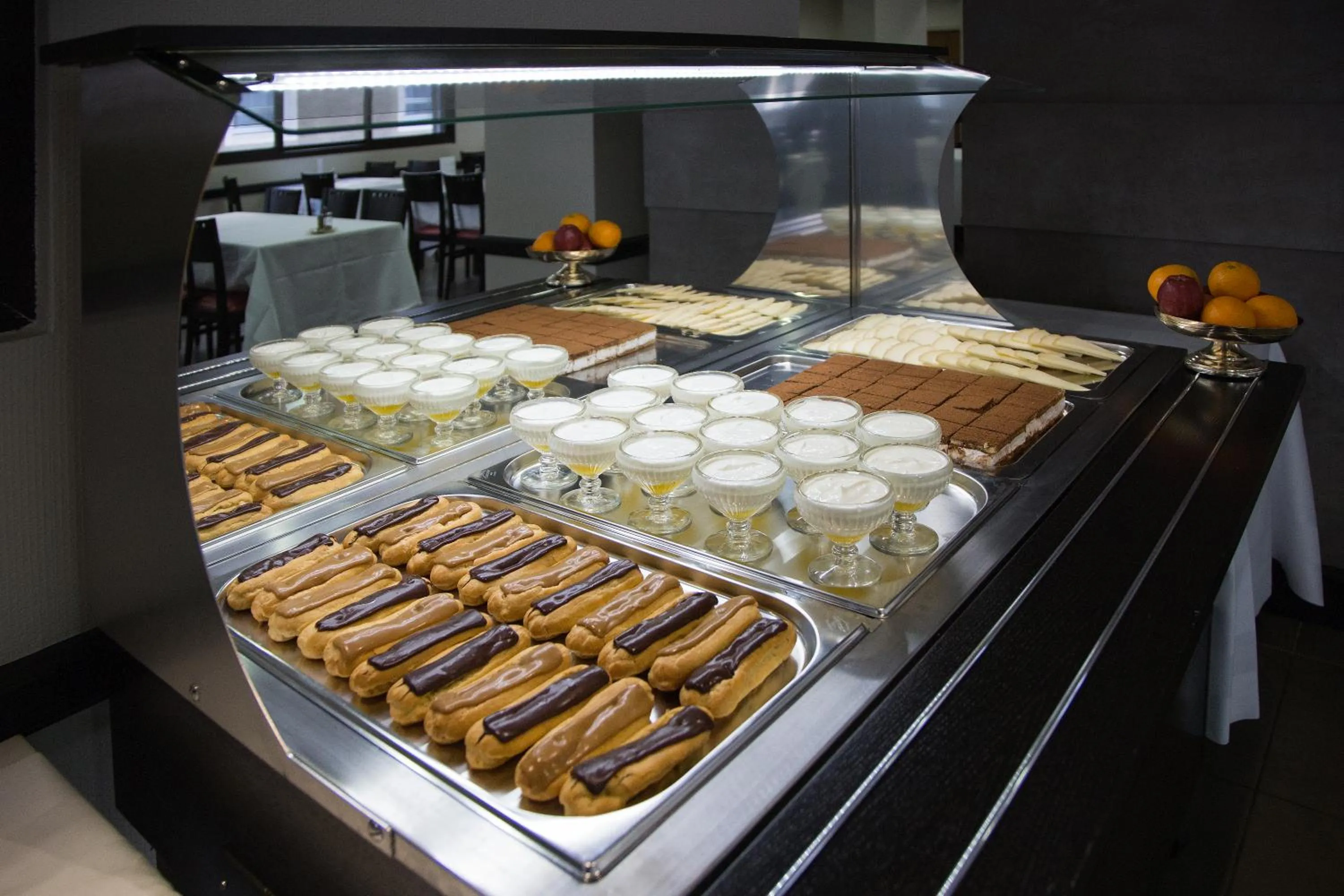 Lunch in Hôtel National