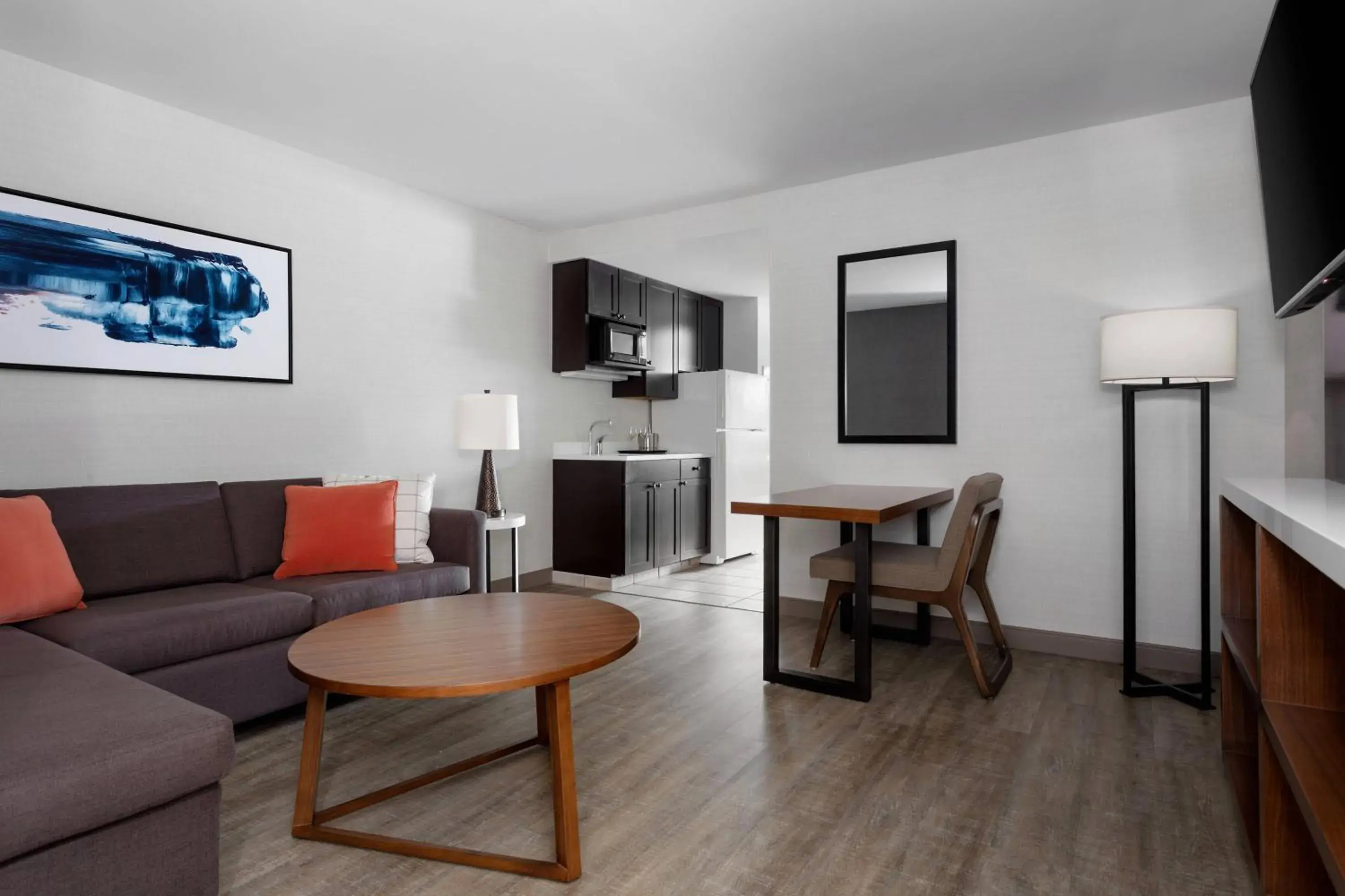 Suite in Delta Hotels by Marriott Burlington Suite in Delta Hotels by Marriott Burlington