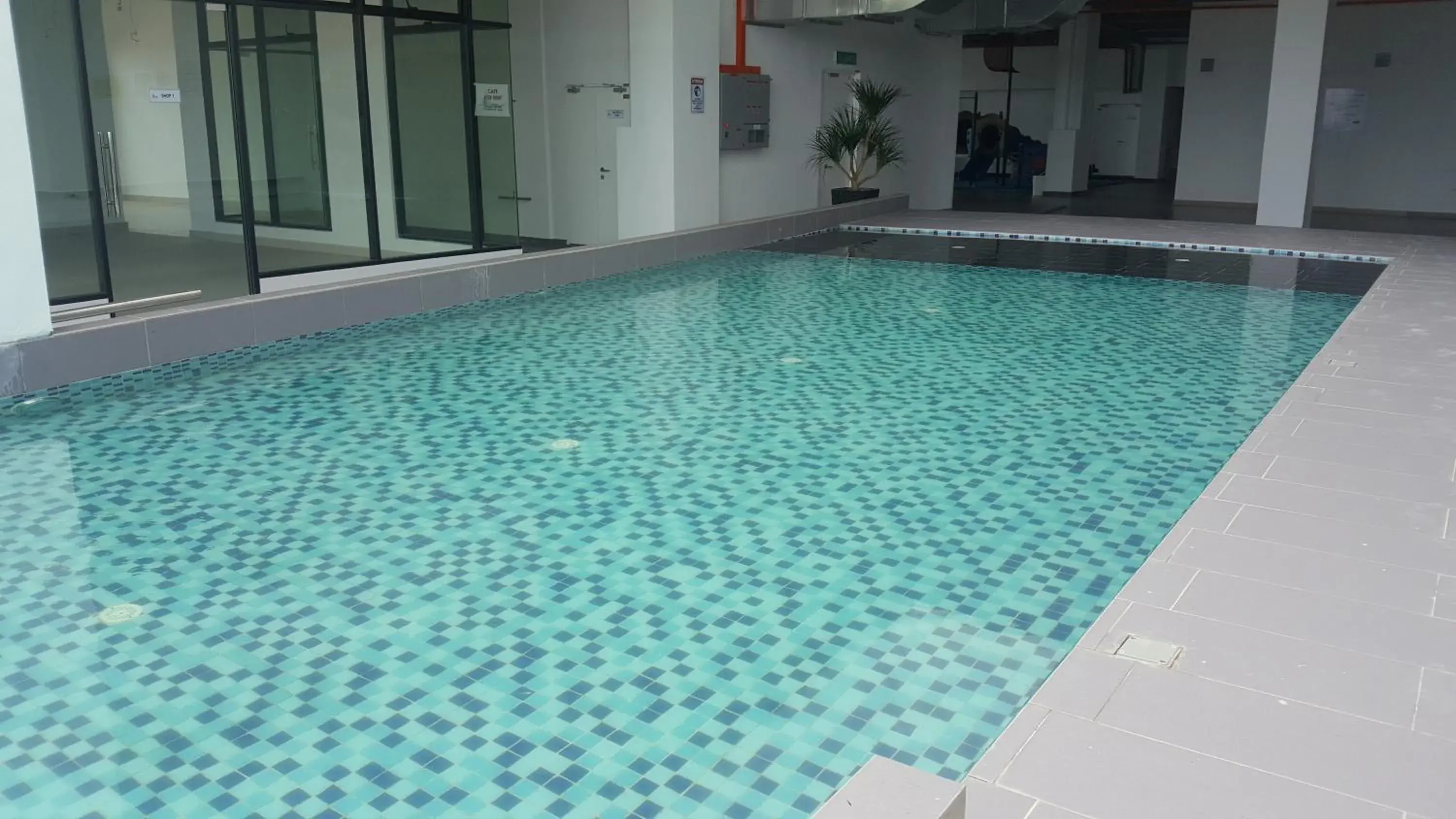 Swimming pool in Prestige Sky Riverfront Swimming pool in Prestige Sky Riverfront