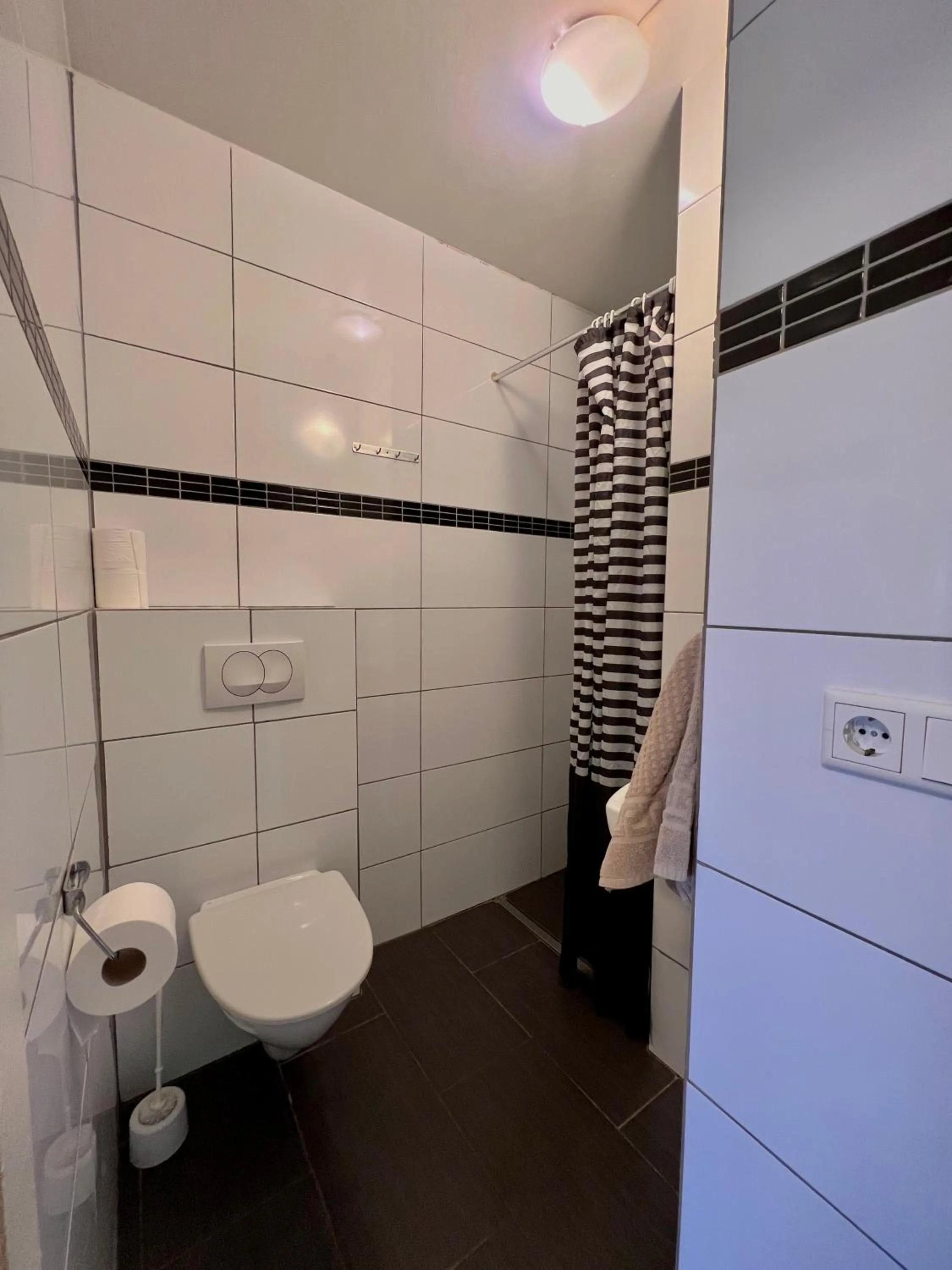 Toilet in Guesthouse Nypugardar