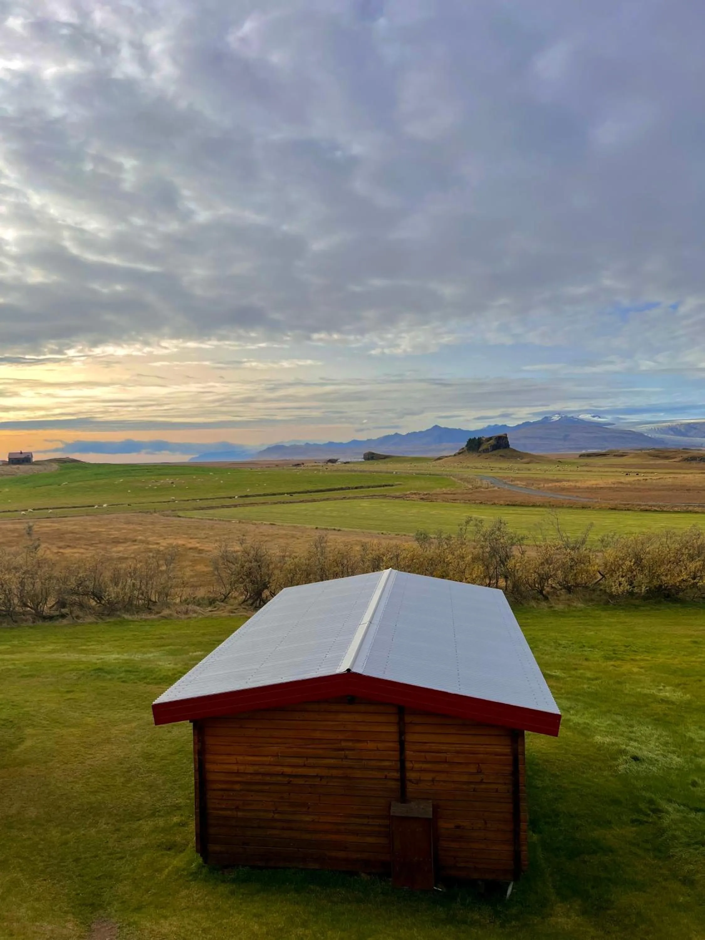 Natural landscape in Guesthouse Nypugardar