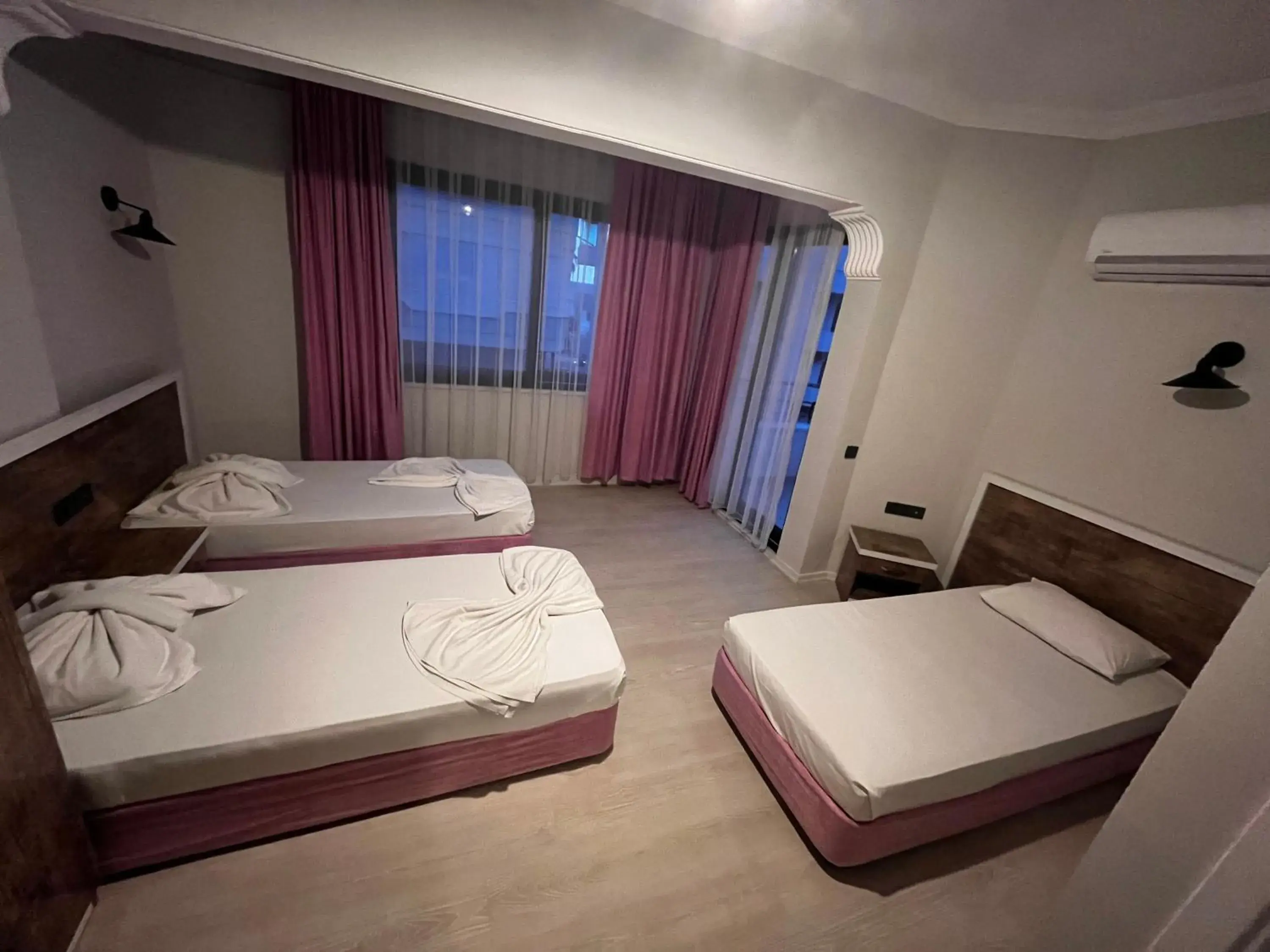 Bed in Best Alanya Hotel Bed in Best Alanya Hotel