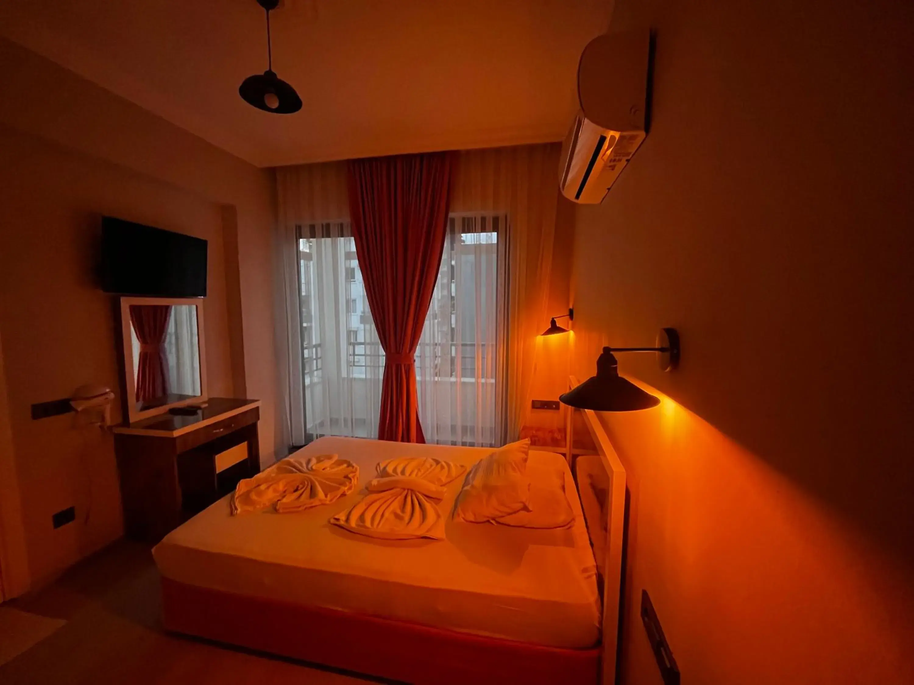 Bed in Best Alanya Hotel Bed in Best Alanya Hotel