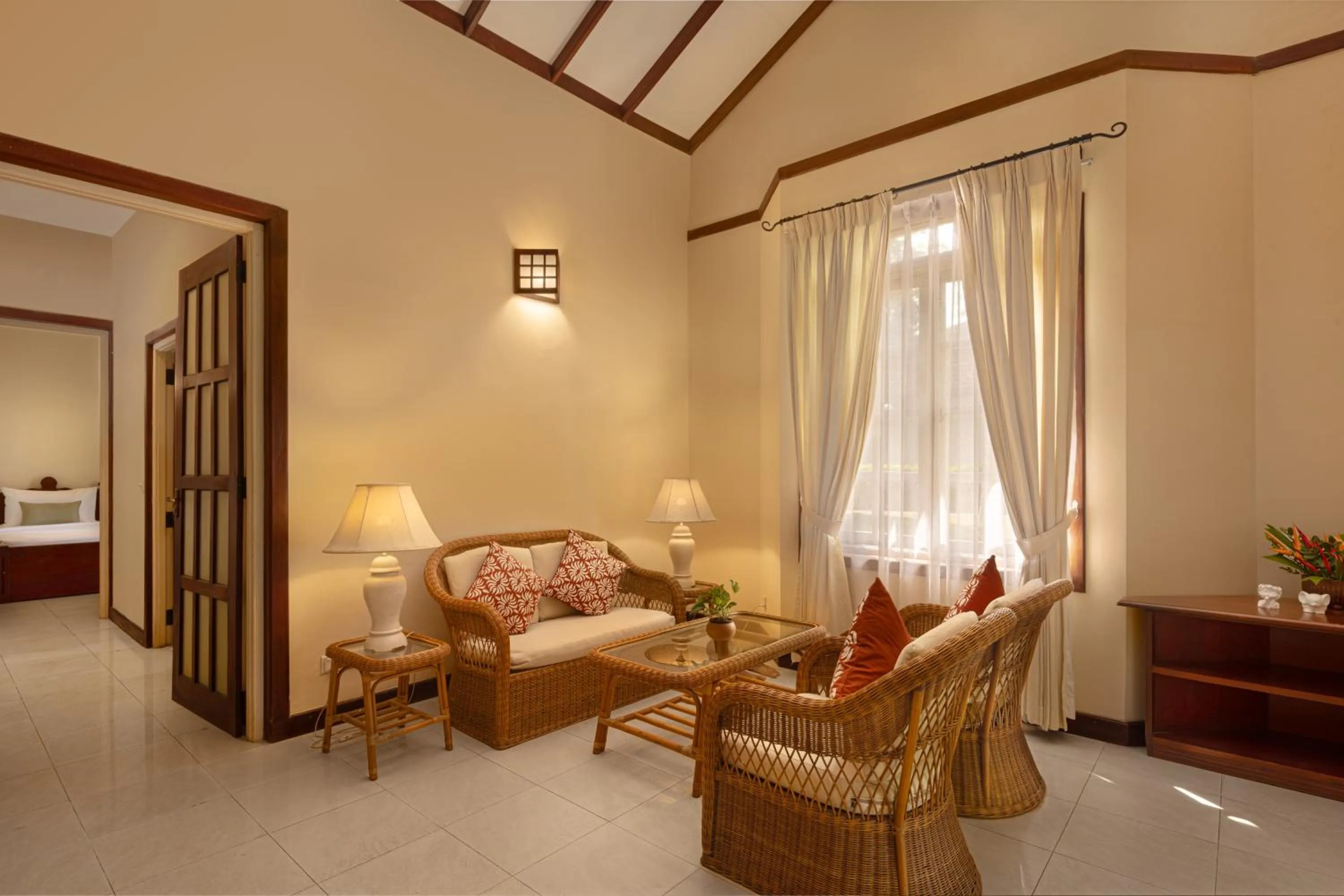 Bed in Tamarind Tree Garden Resort - Katunayake