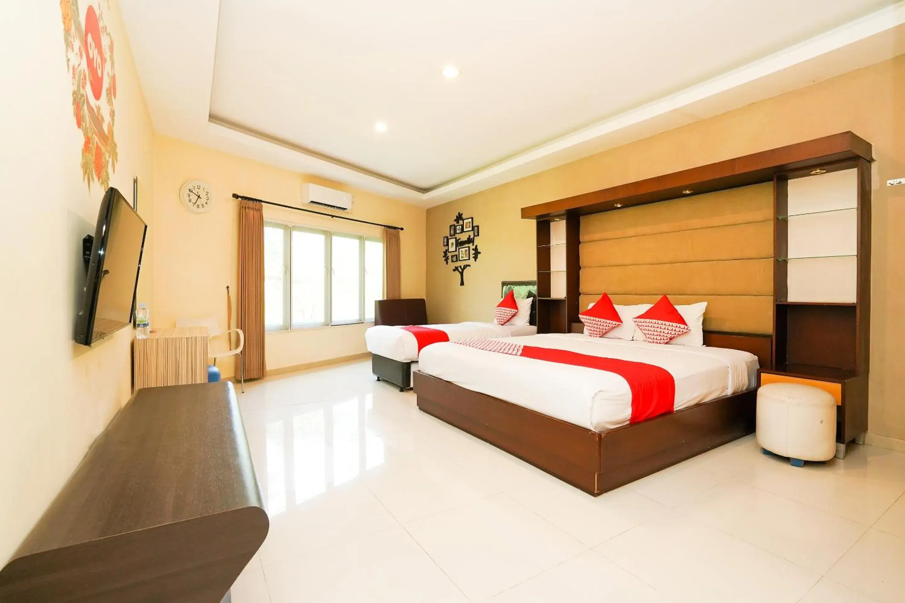 Family Suite in Capital O 175 K-60 Residence Family Suite in Capital O 175 K-60 Residence