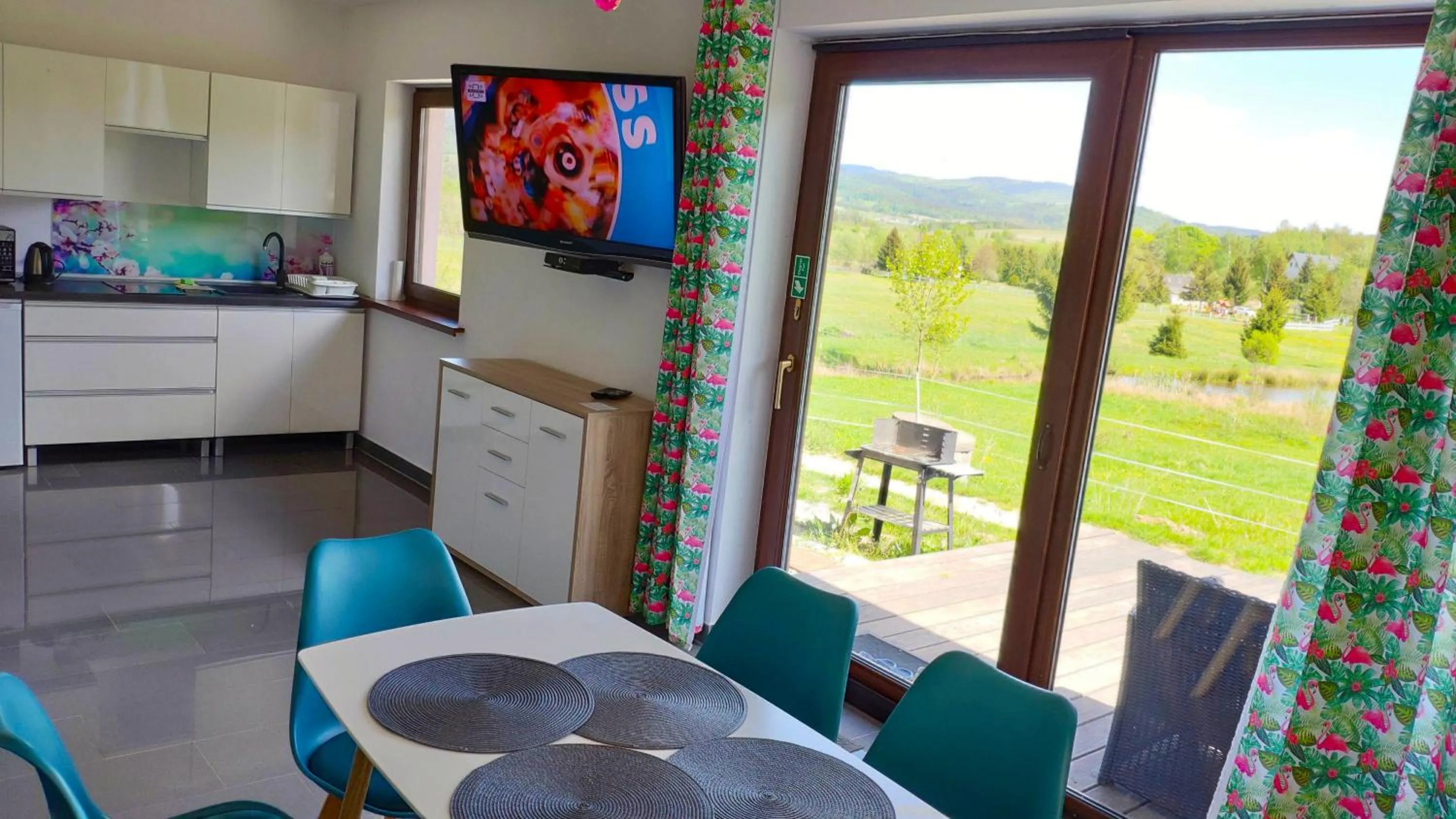 Kitchen or kitchenette in Blu Raj - domy w Sudetach