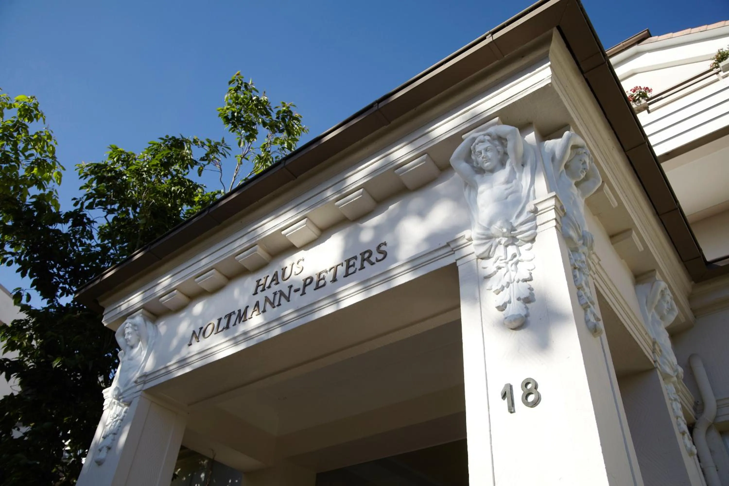 Facade/entrance in Hotel Noltmann-Peters