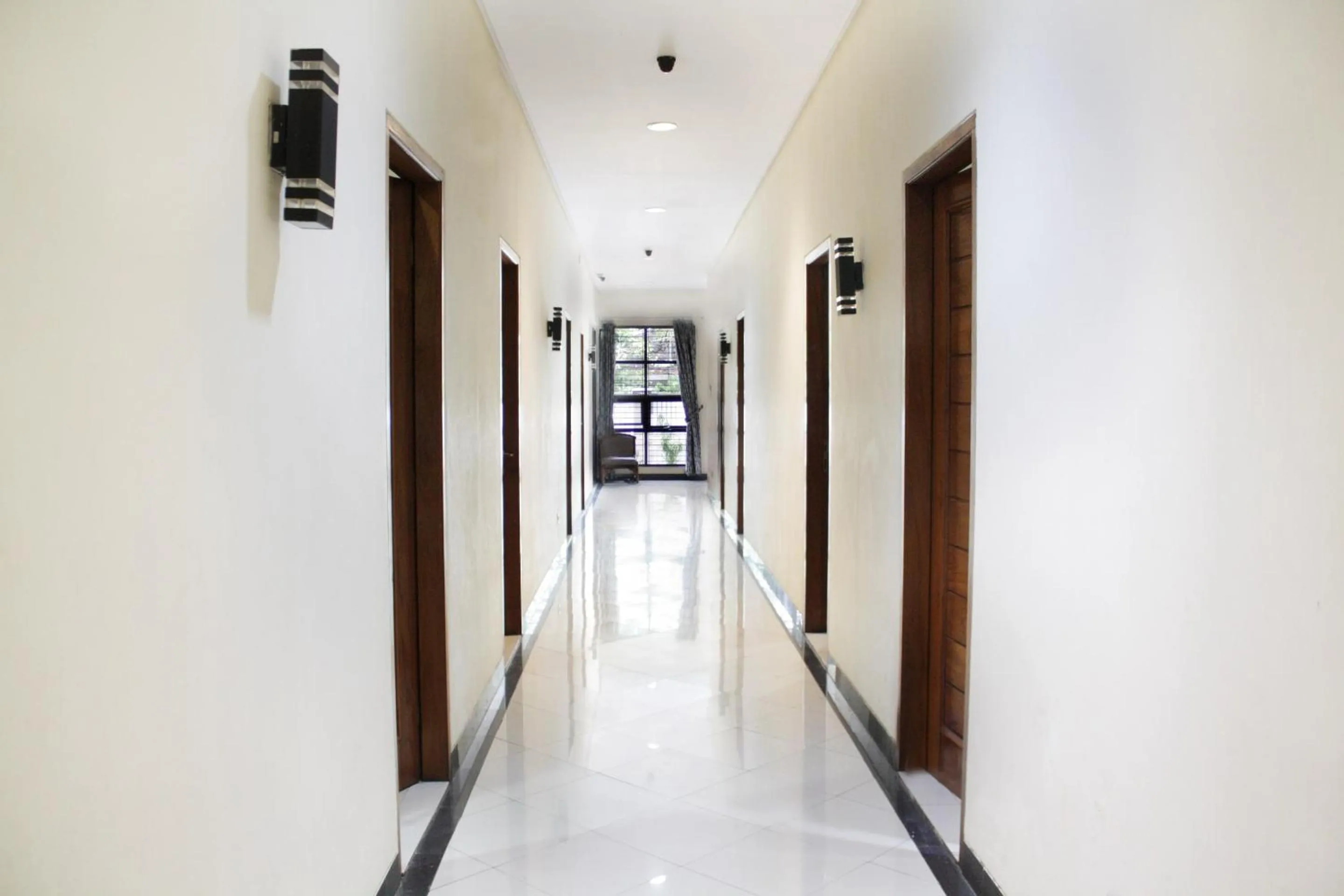 Lobby or reception in Hotel O Cempaka Place Homestay