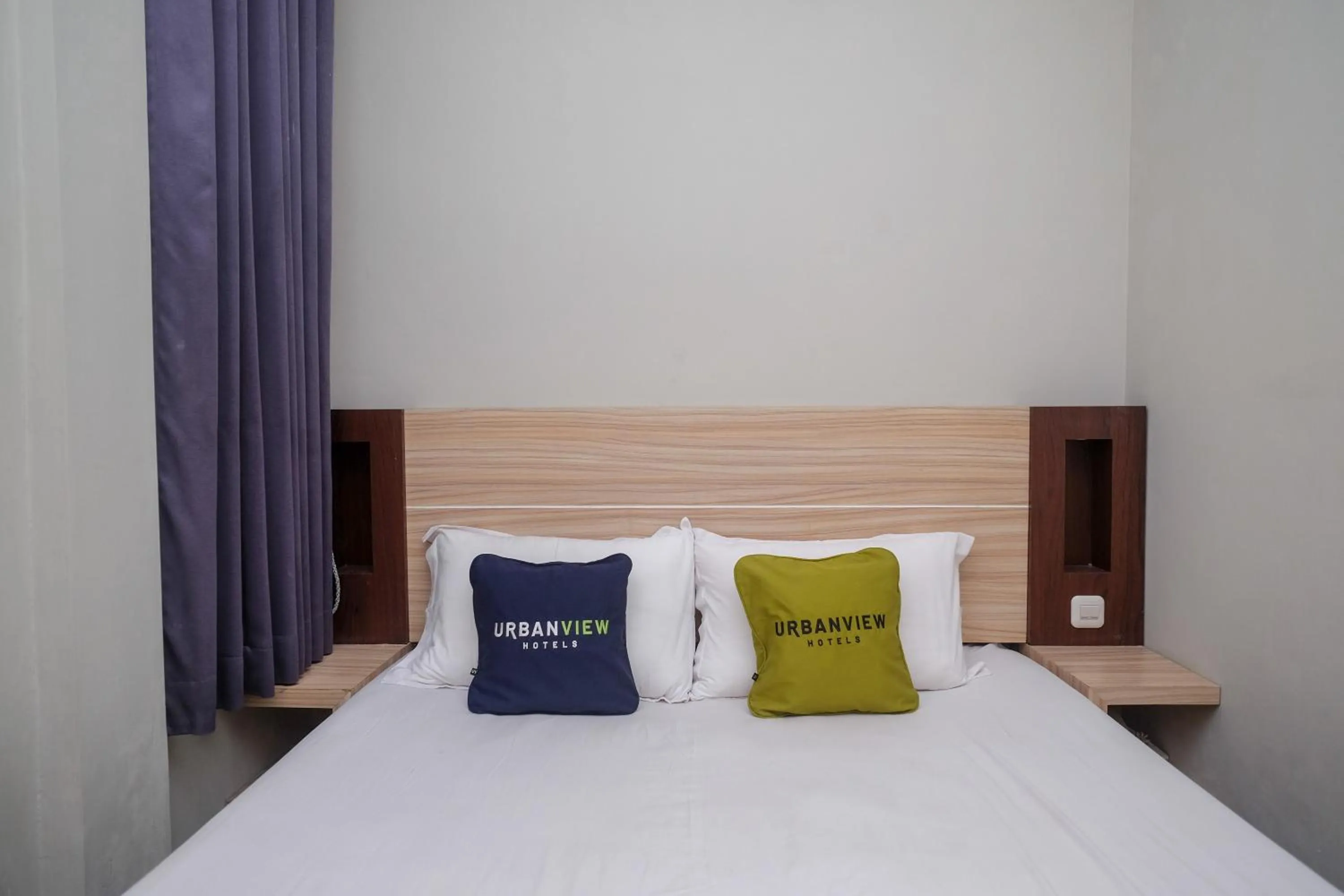 Bed in Urbanview Stay at H jakal by RedDoorz