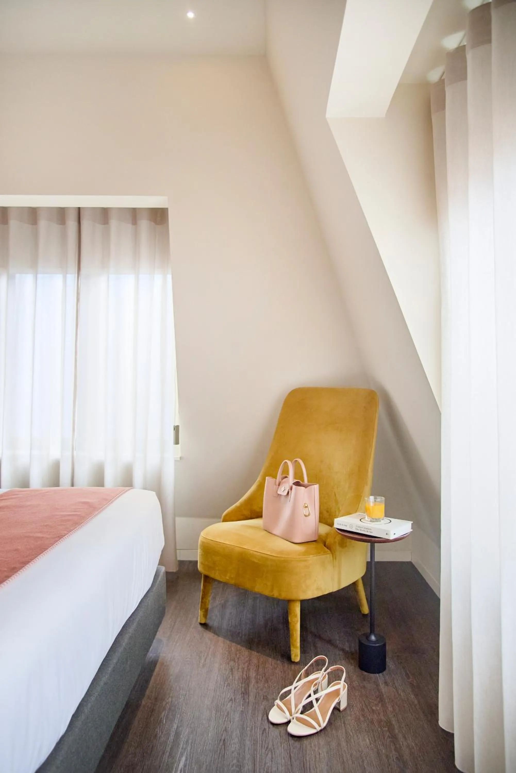 Decorative detail, Bed in Hotel Moon & Sun Porto