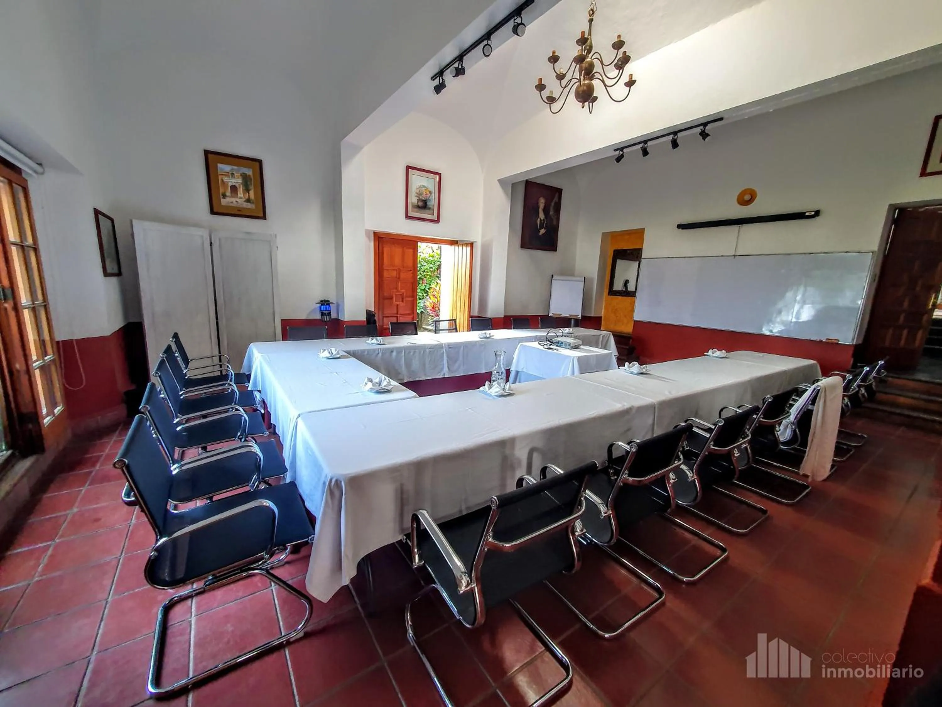 Business facilities in Posada del Tepozteco - Hotel & Gallery