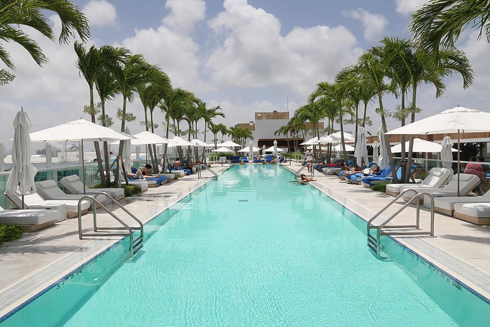 Day in 1 Hotel & Homes Miami Beach Oceanfront Residence Suites By Joe Semary