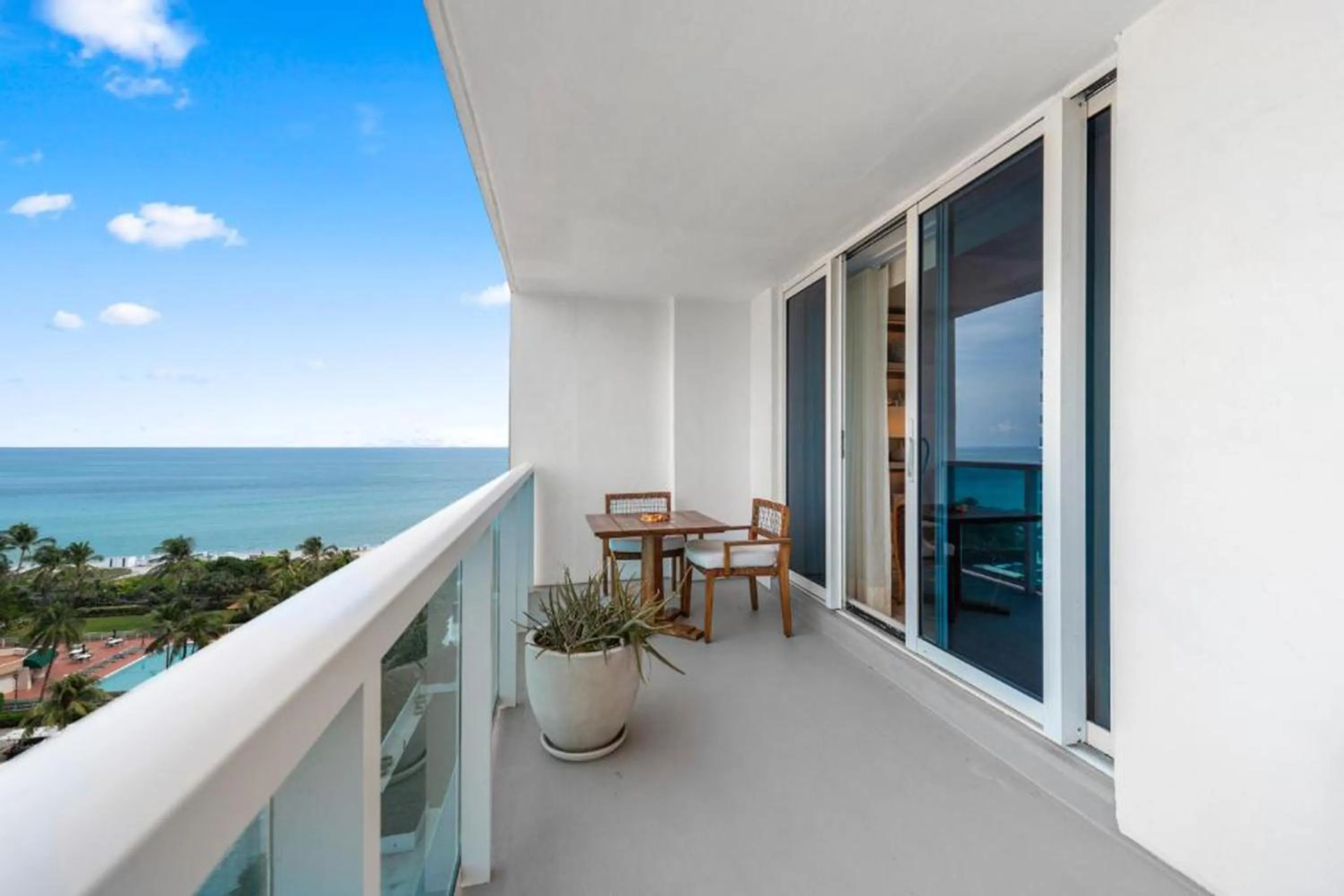 1 Hotel & Homes Miami Beach Oceanfront Residence Suites By Joe Semary