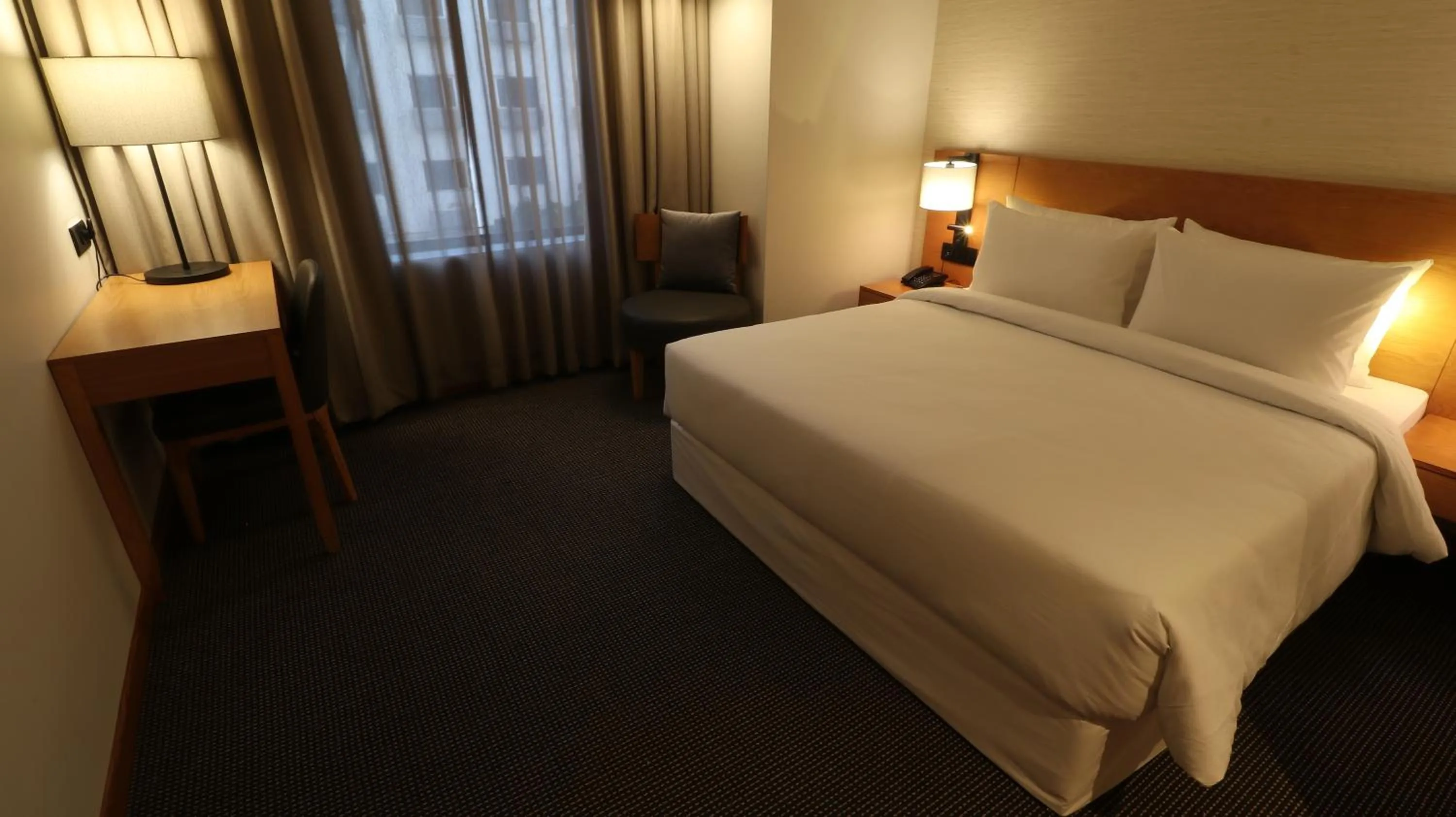 Bed in The Vern at BLVD