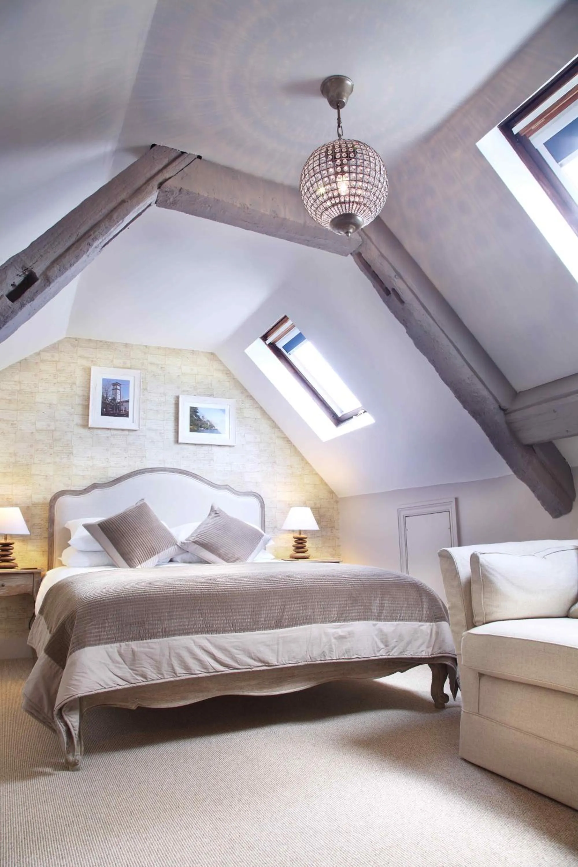 Bedroom, Bed in Flower Pot Hotel