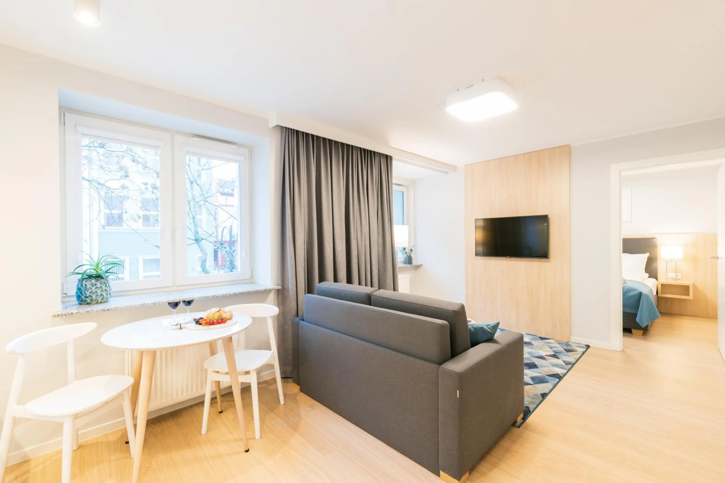 TV and multimedia in Q17 Apartments Rynek