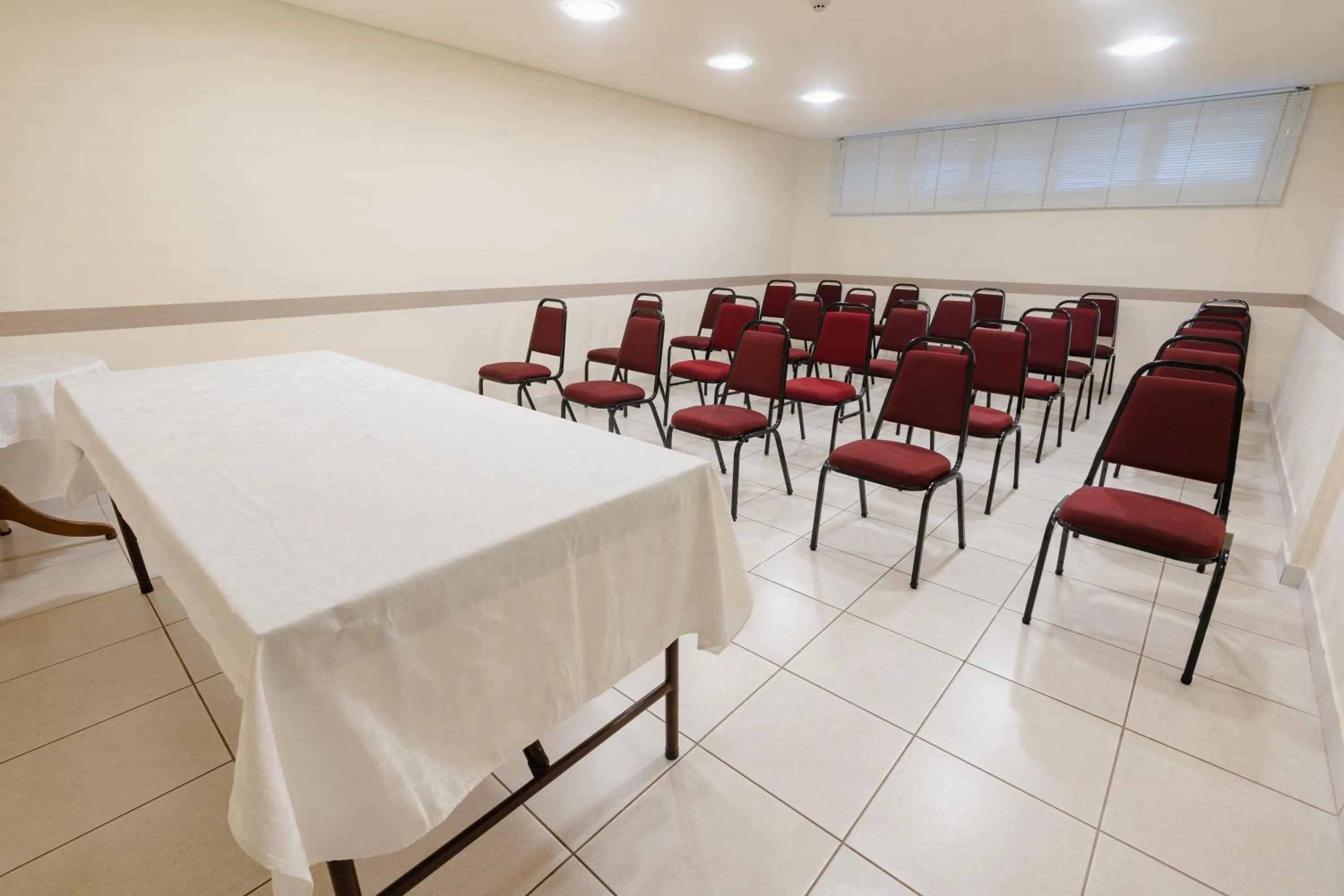 Meeting/conference room in Hotel Caiuá Express