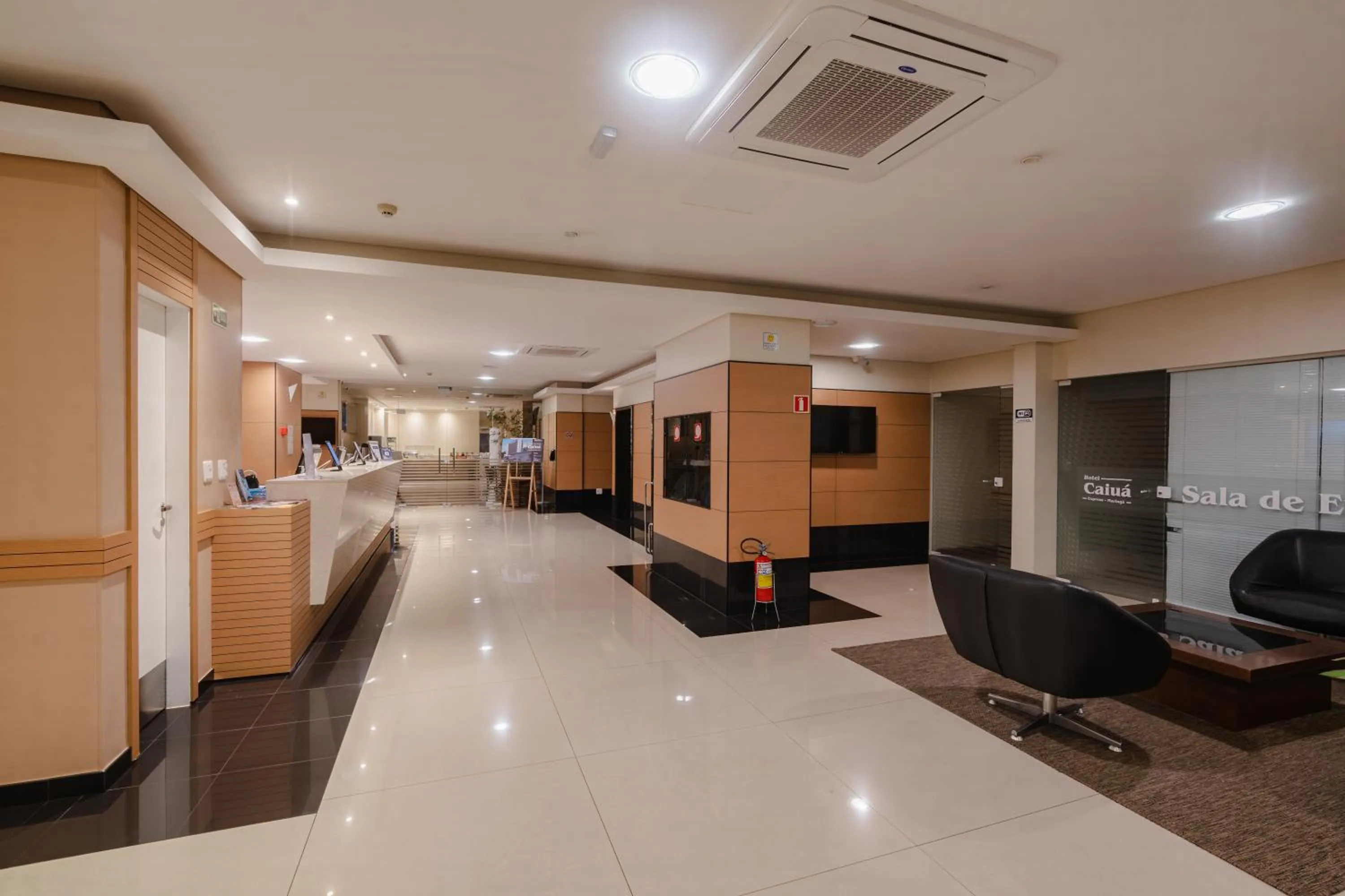 Lobby or reception in Hotel Caiuá Express