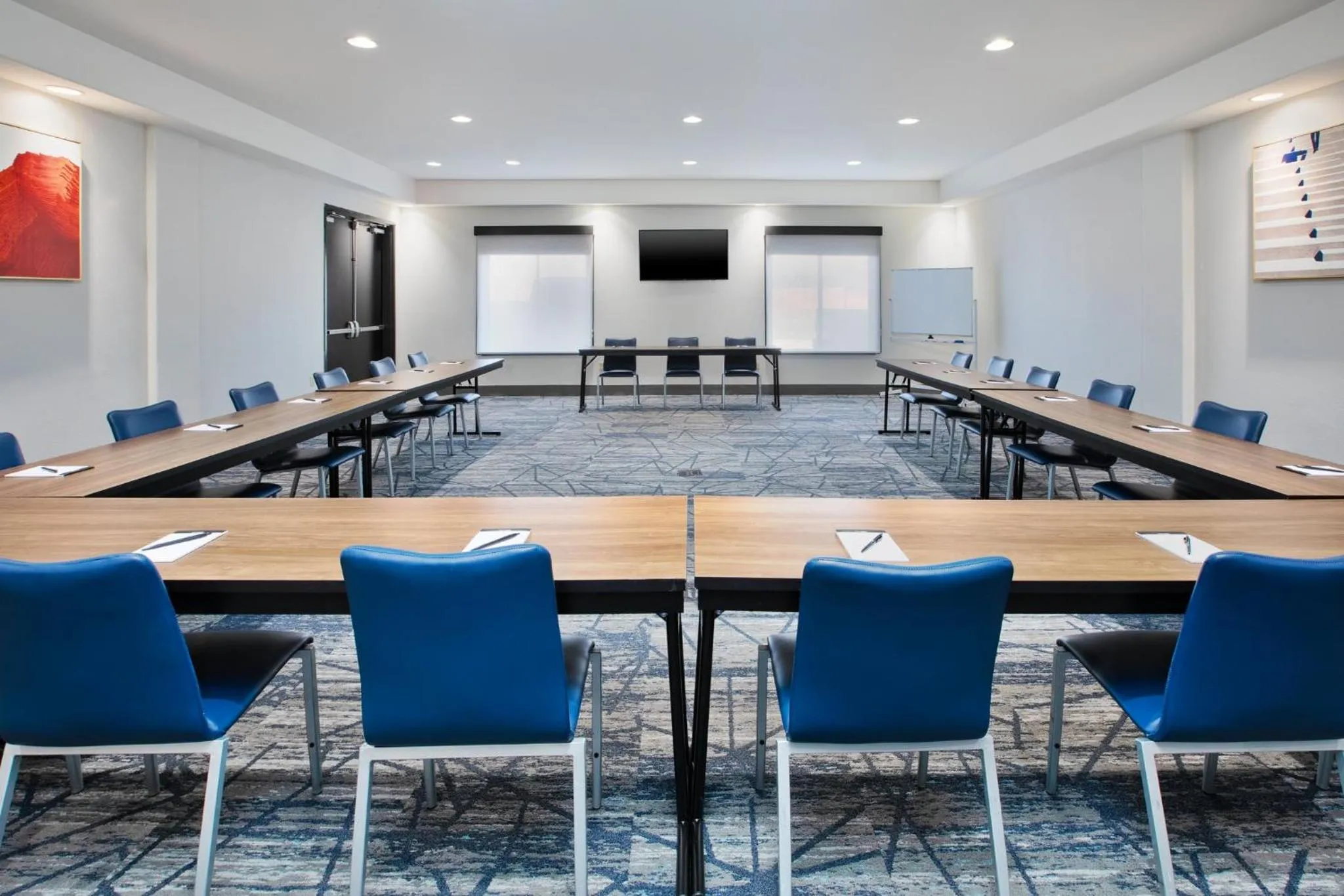 Meeting/conference room in Holiday Inn Express Hotel and Suites Duncan by IHG
