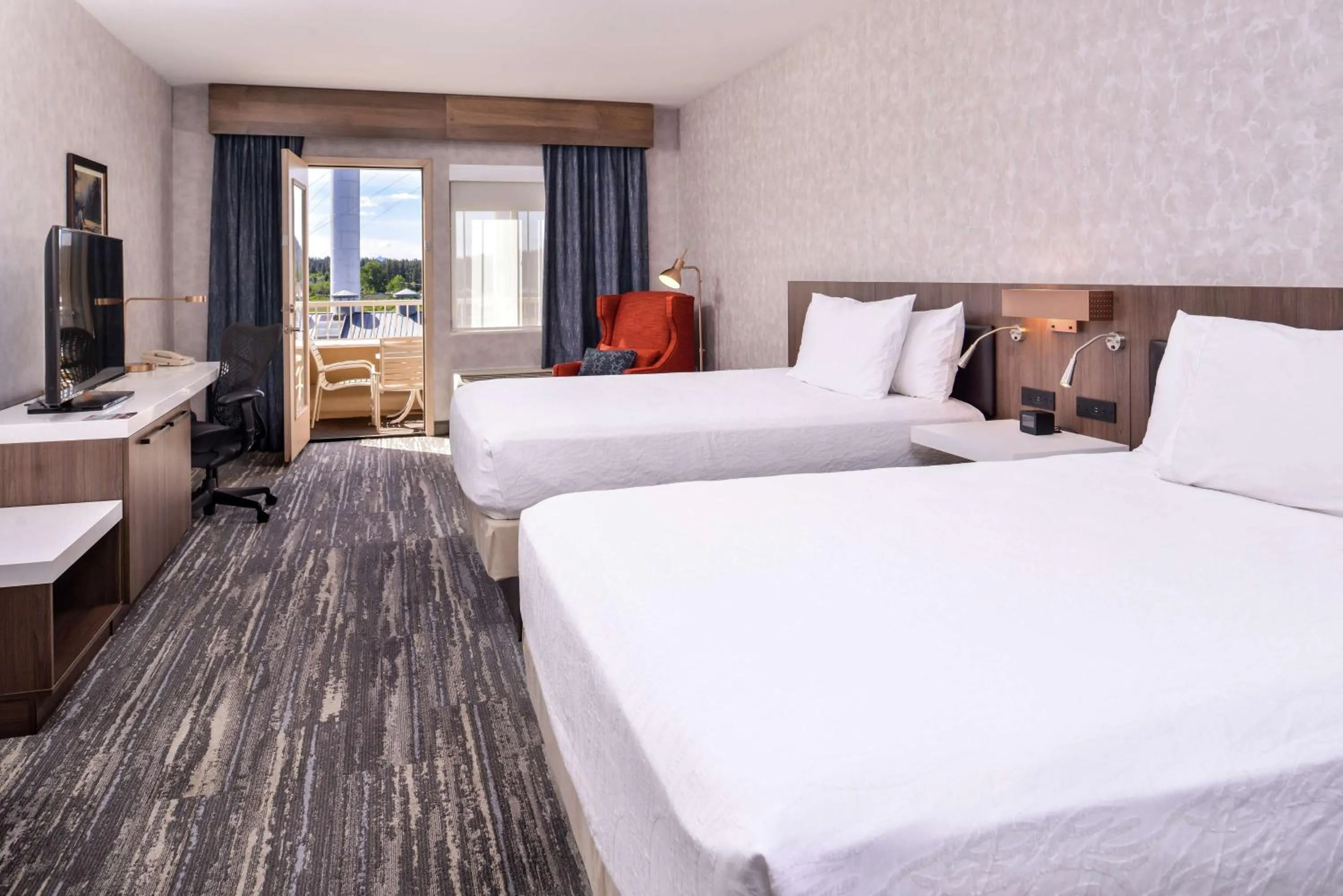 Bedroom, Bed in Hilton Garden Inn Bend