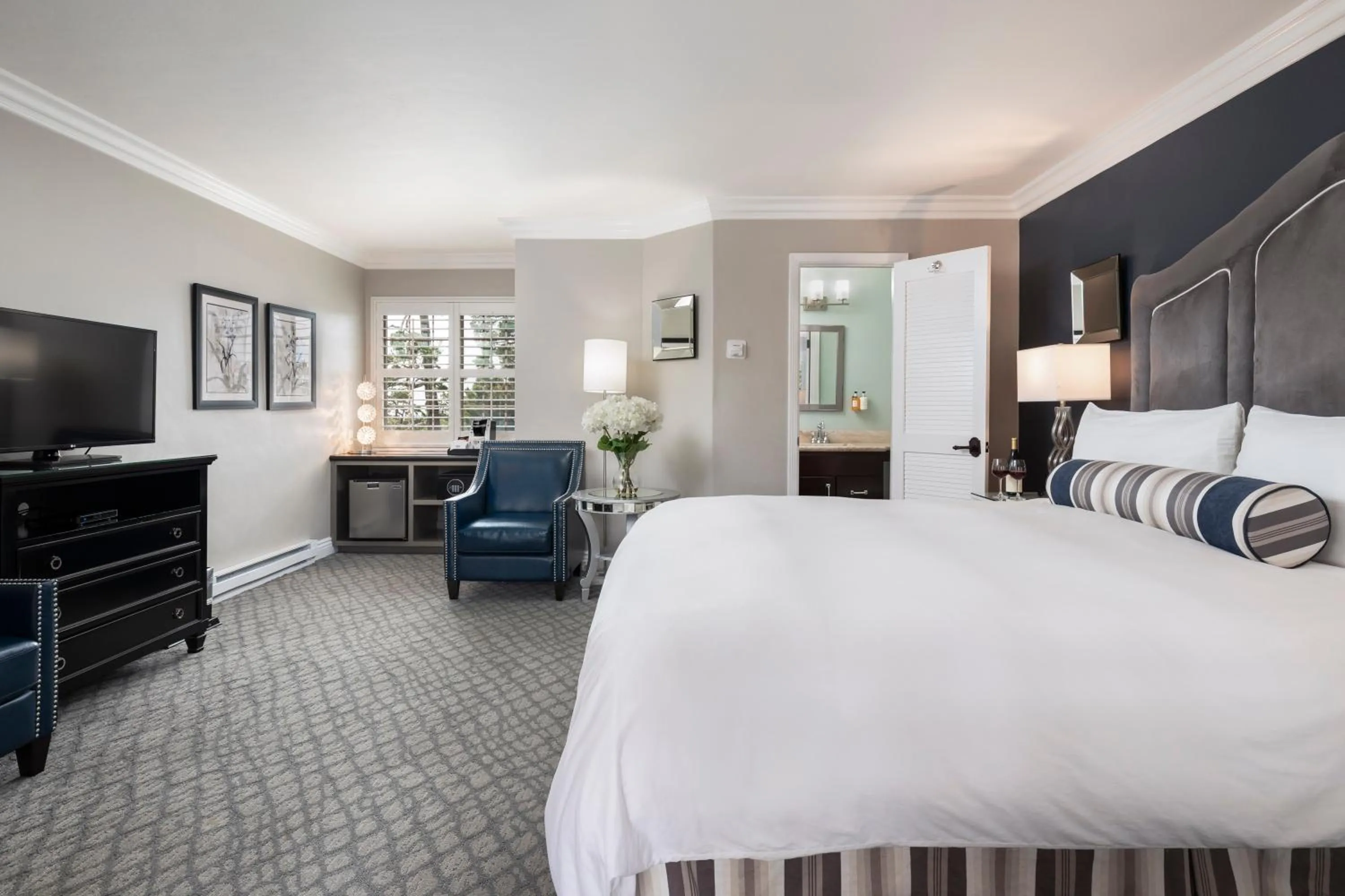 TV and multimedia, Bed in Candle Light Inn