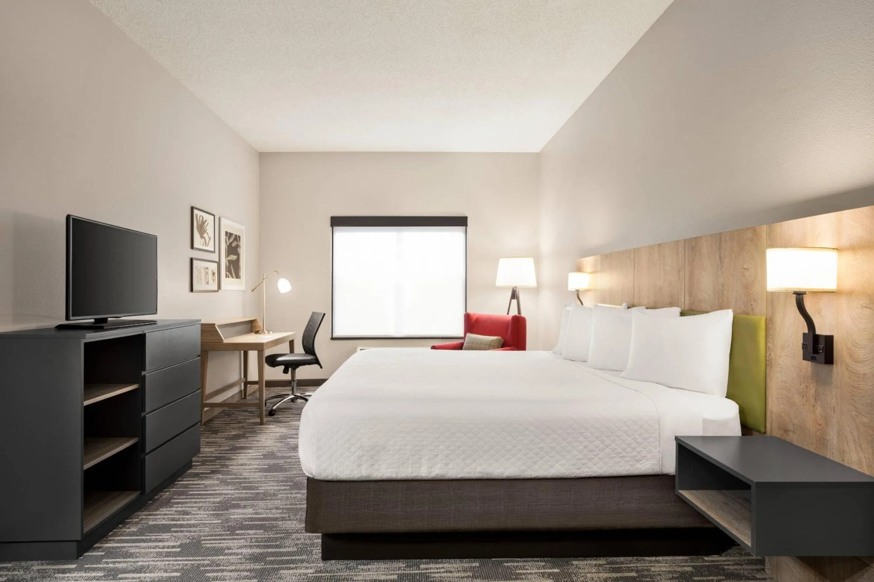 Bedroom, Bed in Country Inn & Suites by Radisson, Boise West - Meridian