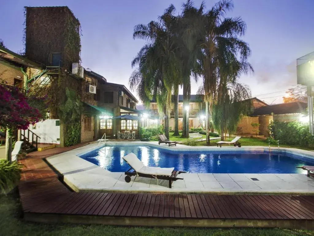 Swimming pool in Hostería Posada del Sol Swimming pool in Hostería Posada del Sol