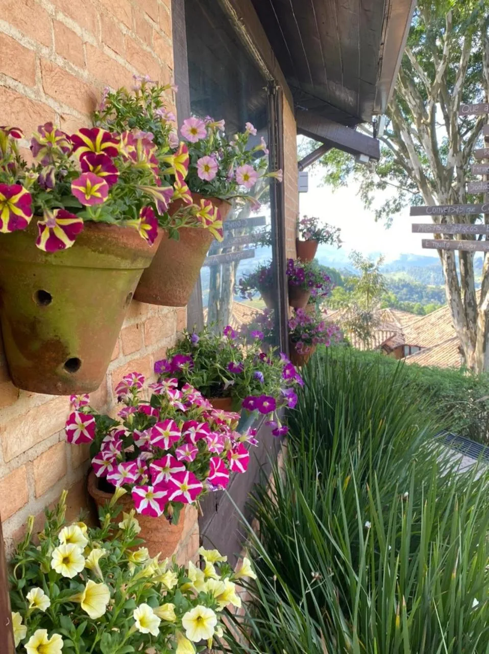 Hotel Pousada Shangri-la