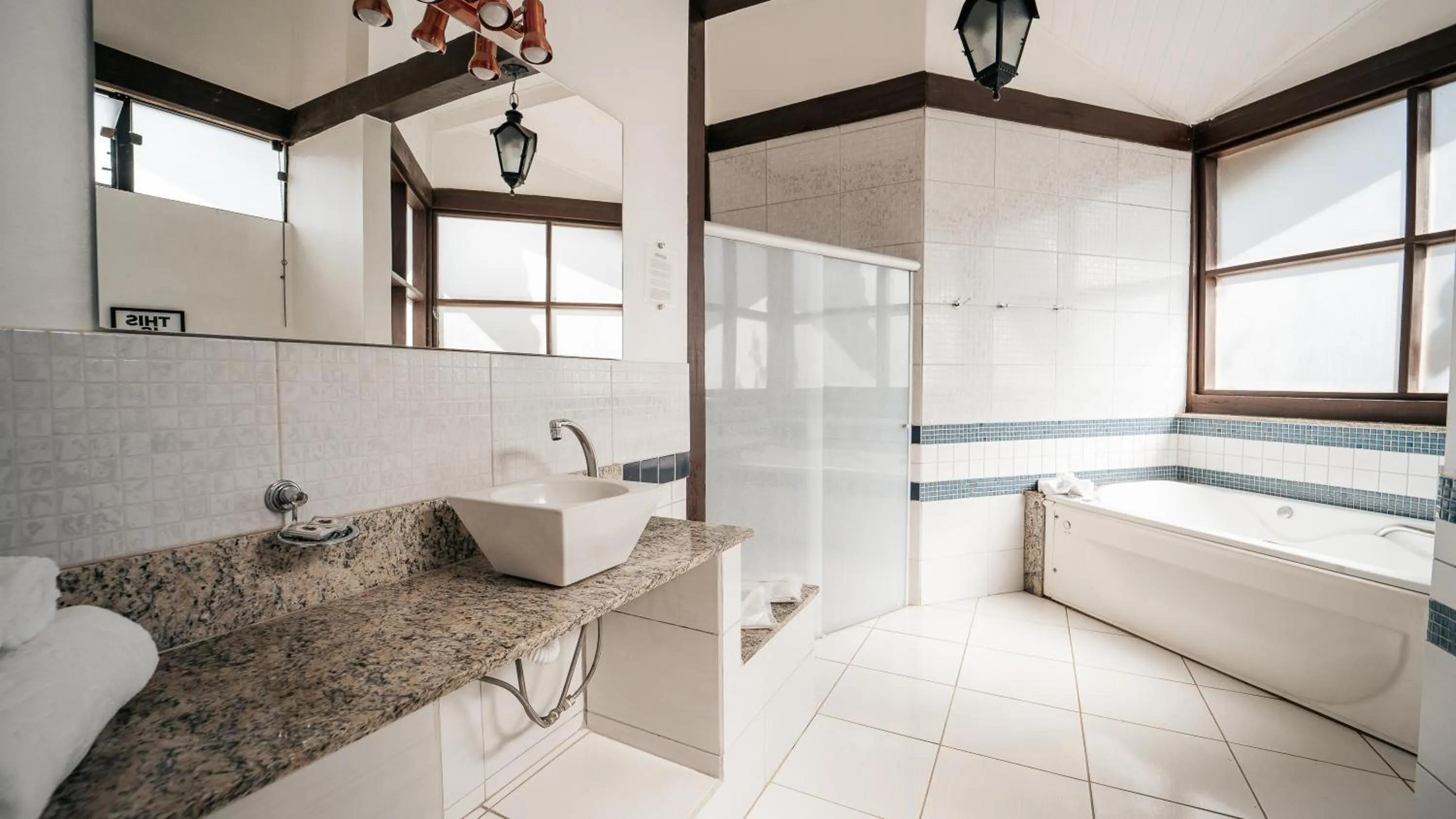 Hotel Pousada Shangri-la