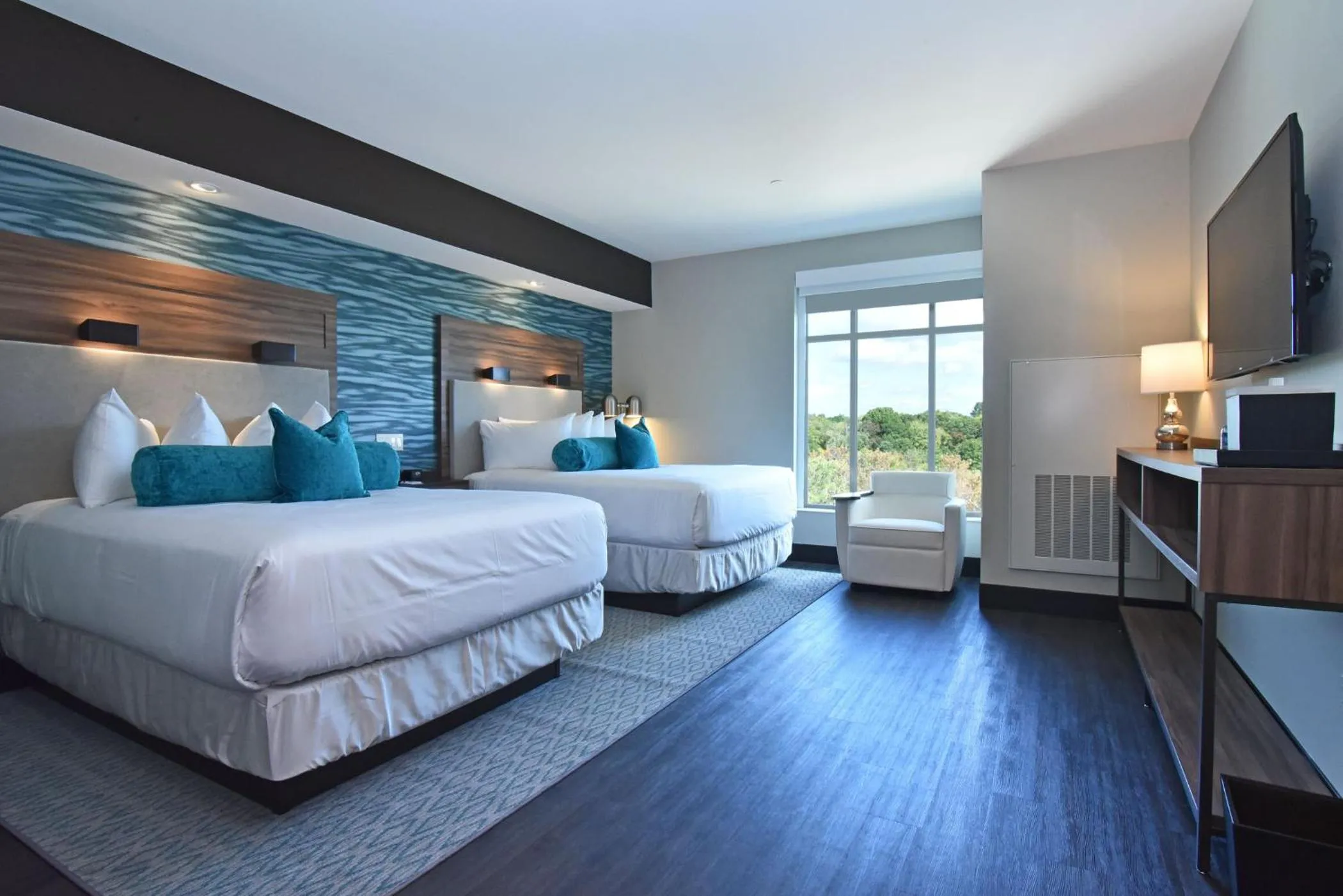 Bed in Bally's Twin River Lincoln Casino & Hotel