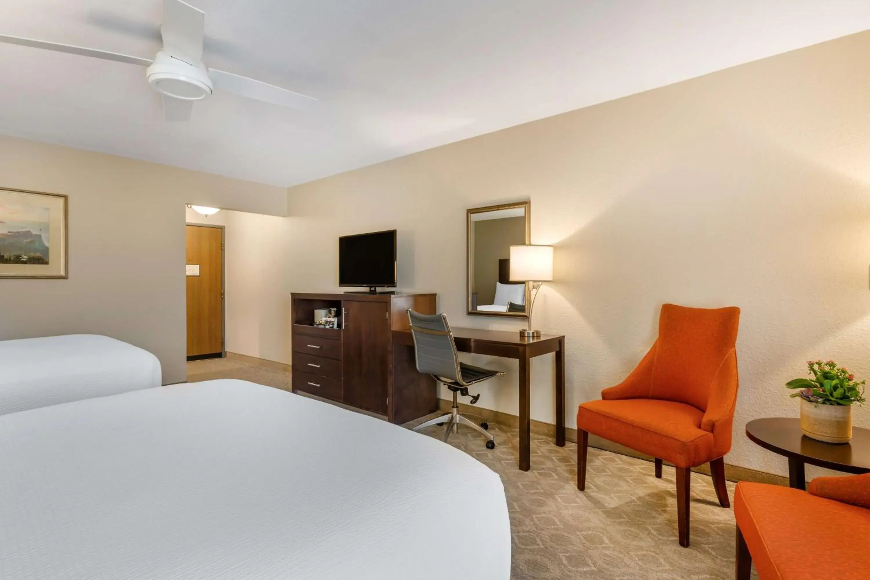 Bedroom, Bed in Best Western Plus Monterey Inn Bedroom, Bed in Best Western Plus Monterey Inn