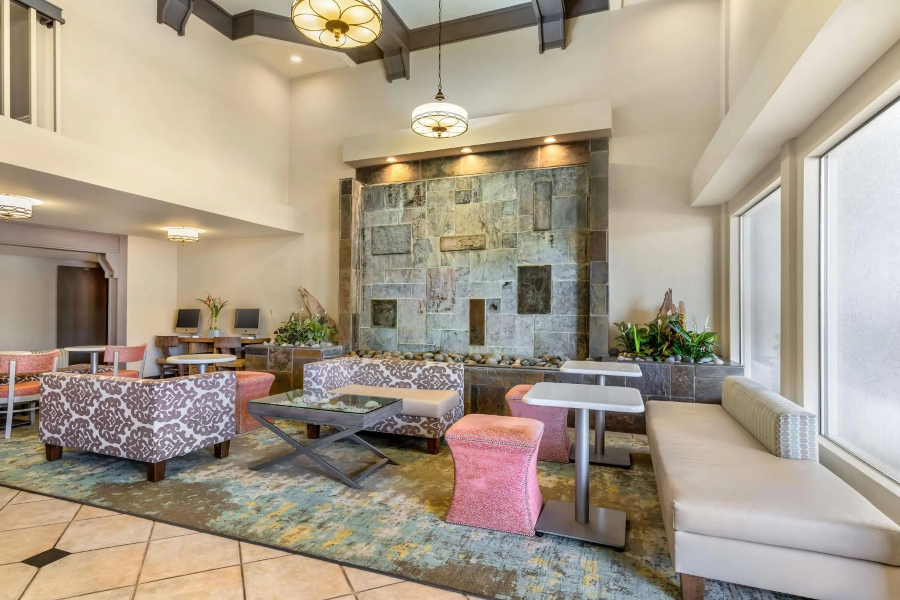 Lobby or reception in Best Western Plus Monterey Inn