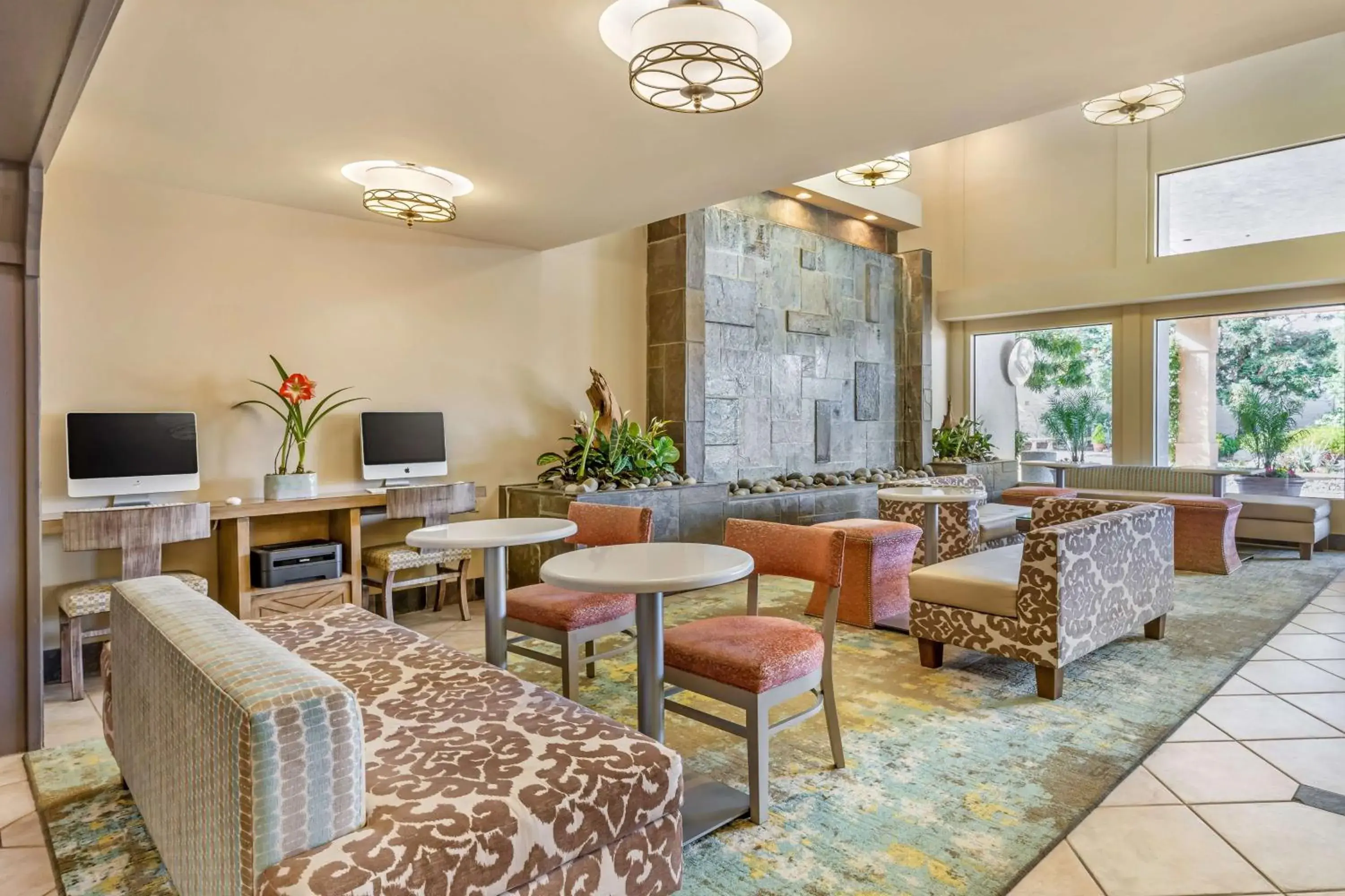 Lobby or reception in Best Western Plus Monterey Inn Lobby or reception in Best Western Plus Monterey Inn