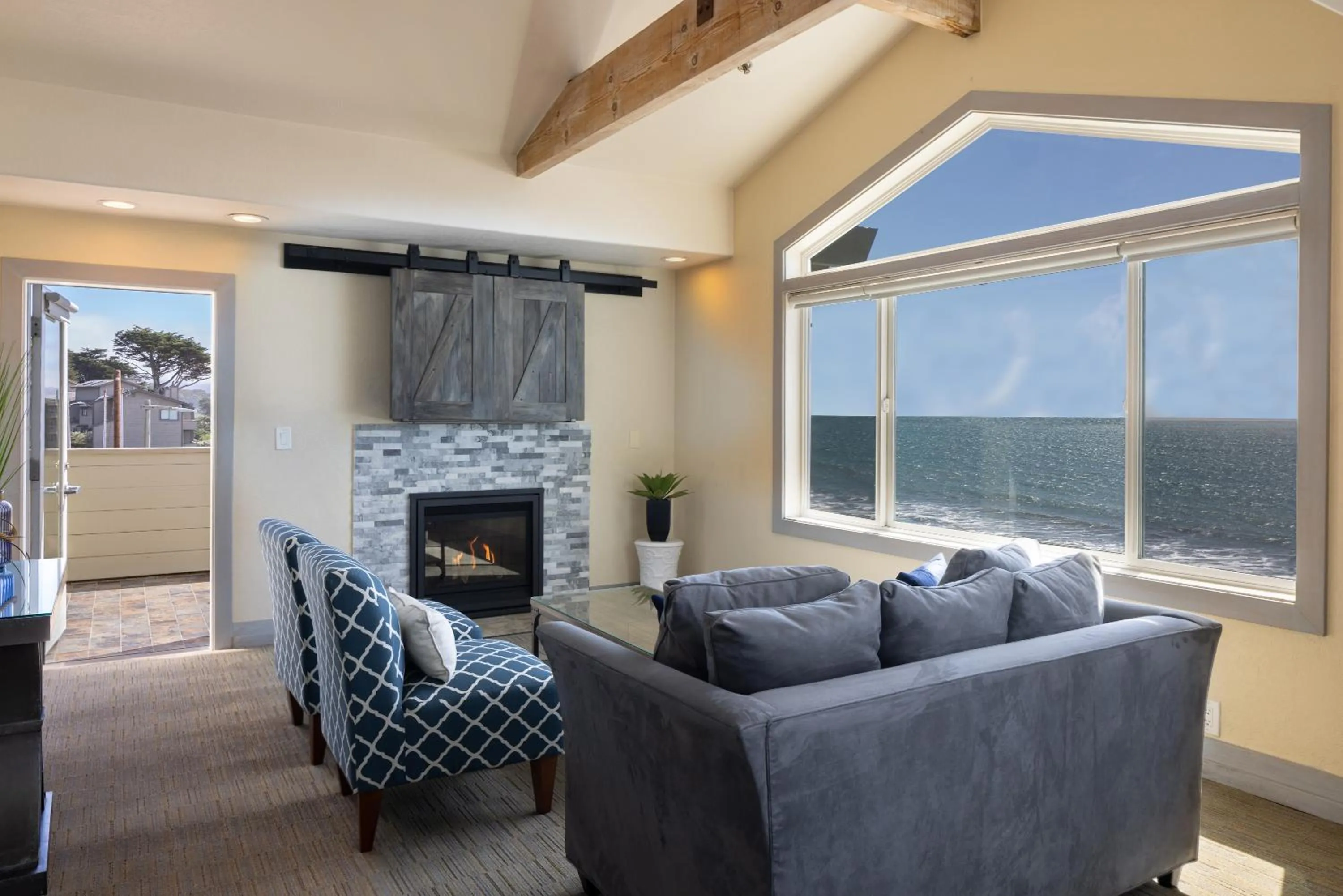 Bedroom in Cypress Inn on Miramar Beach