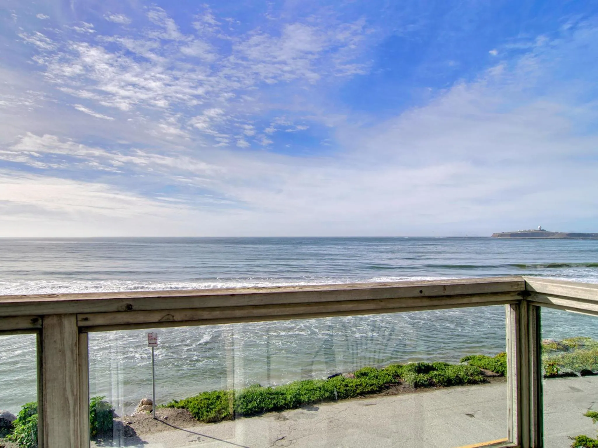 Area and facilities in Cypress Inn on Miramar Beach