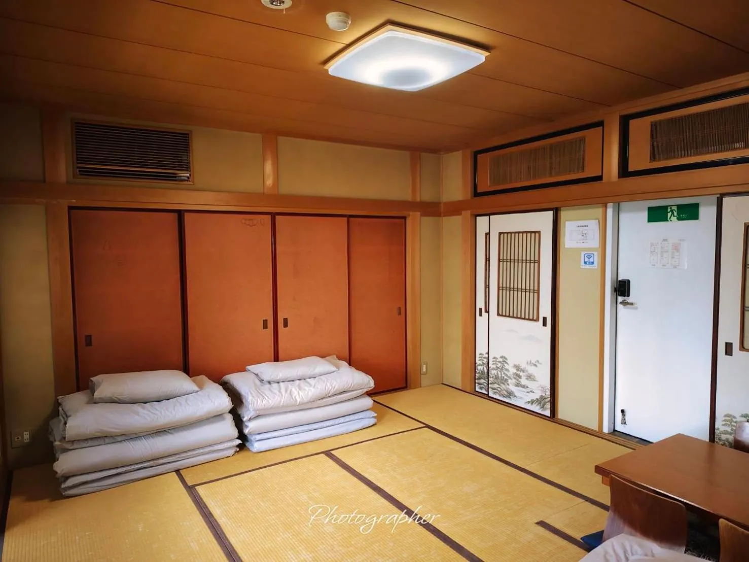 Photo of the whole room, Bed in Kyoto Guesthouse Lantern