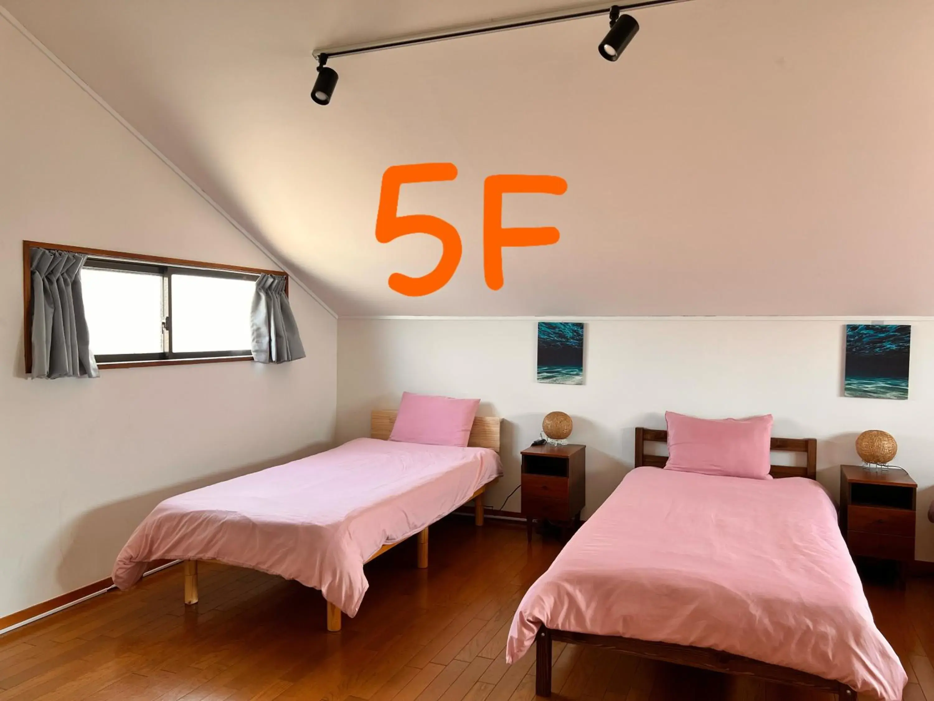 Photo of the whole room, Bed in Guest House WA Photo of the whole room, Bed in Guest House WA