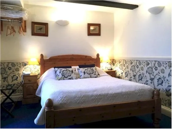 Bed in Bath Place Hotel