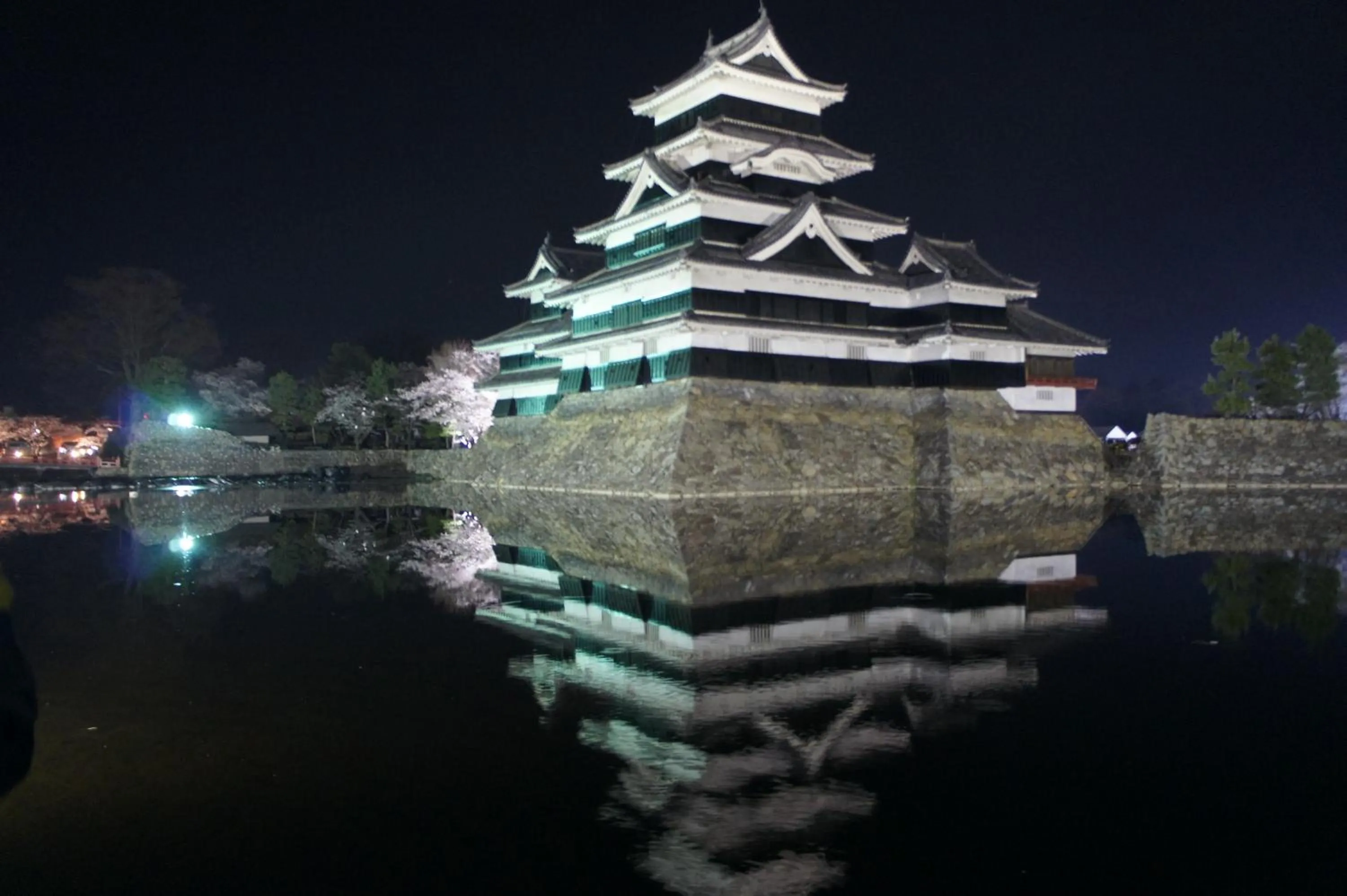 Spring in onsen hotel OMOTO