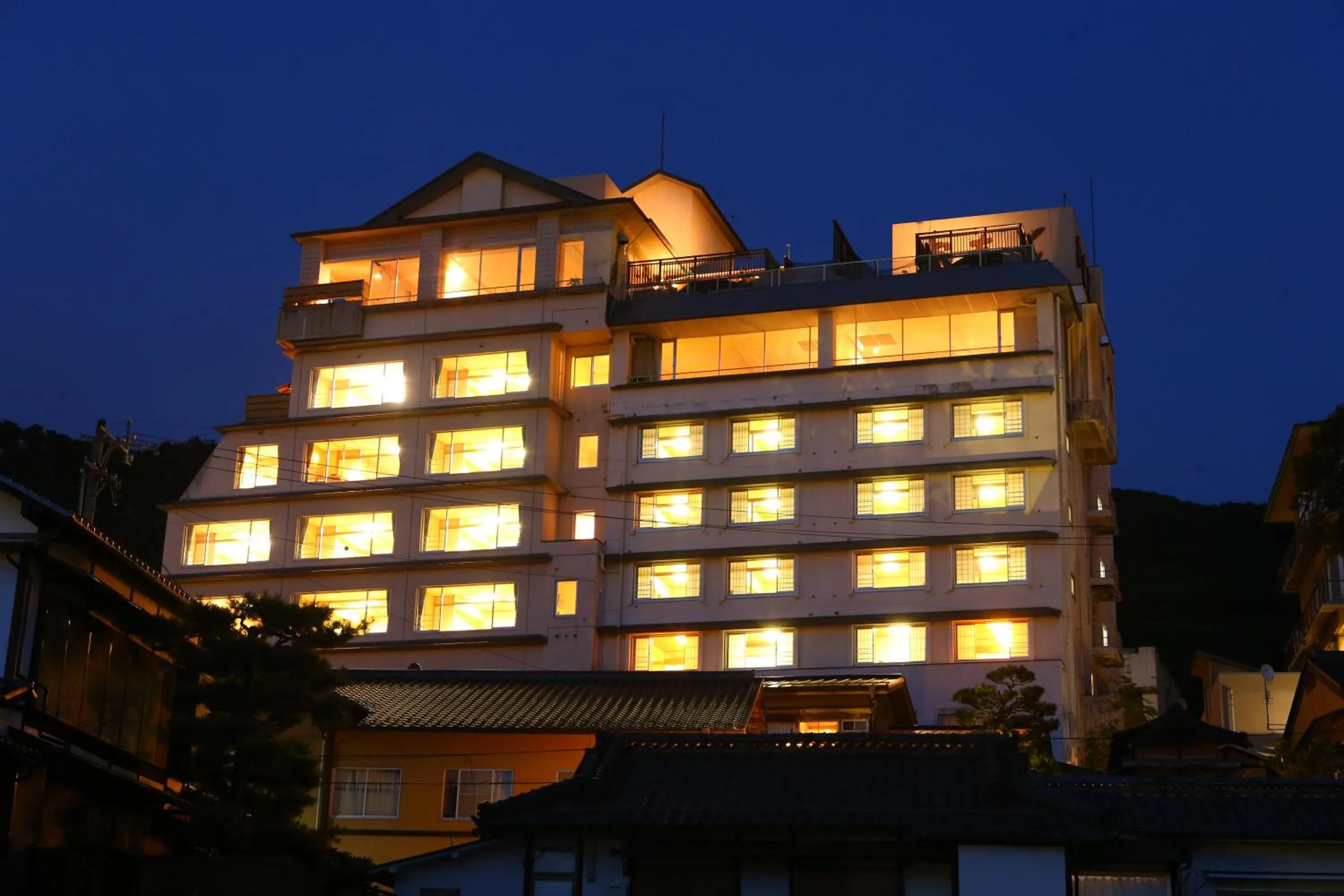 Facade/entrance in onsen hotel OMOTO
