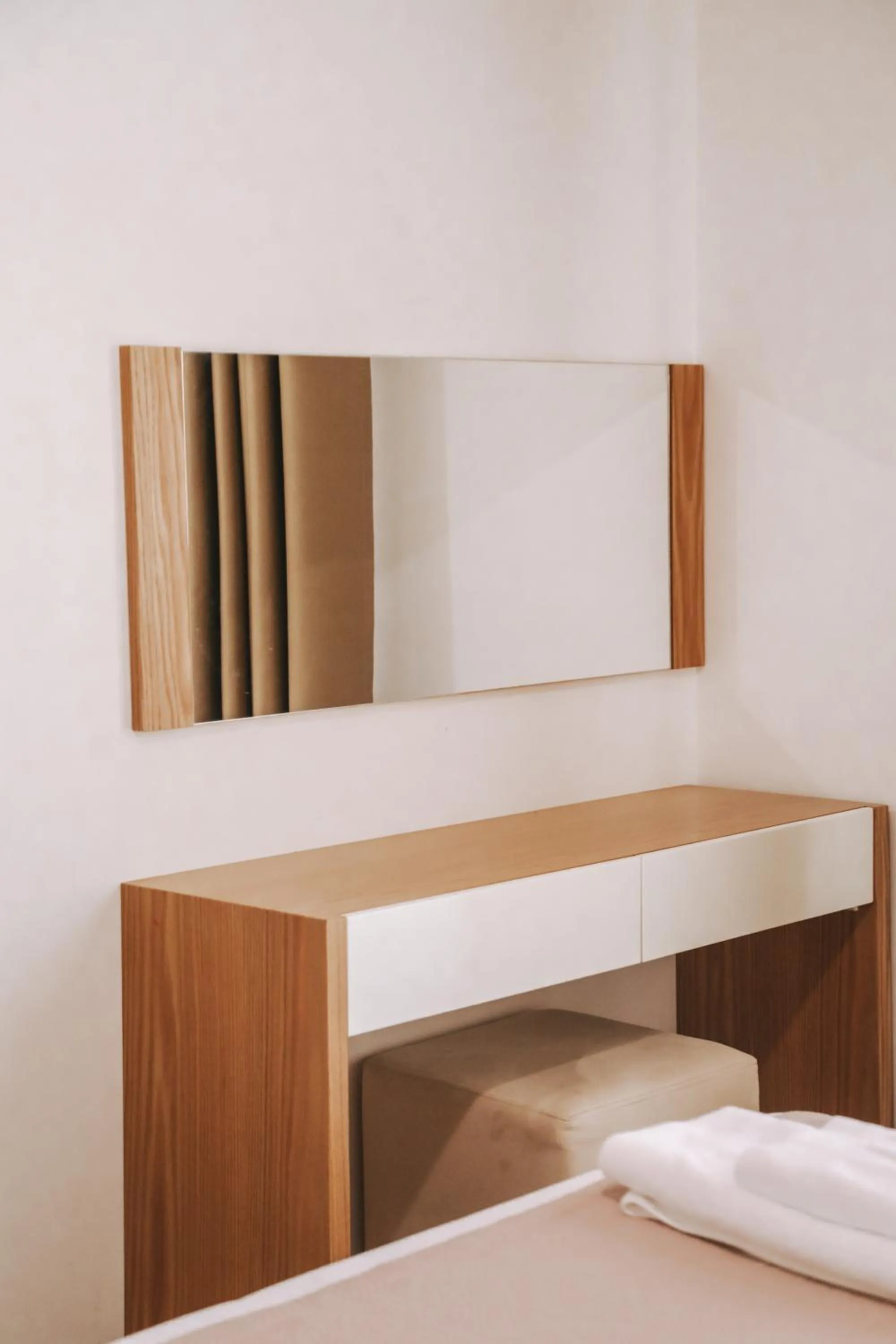 Bed in Sunrise Luxury Apartments