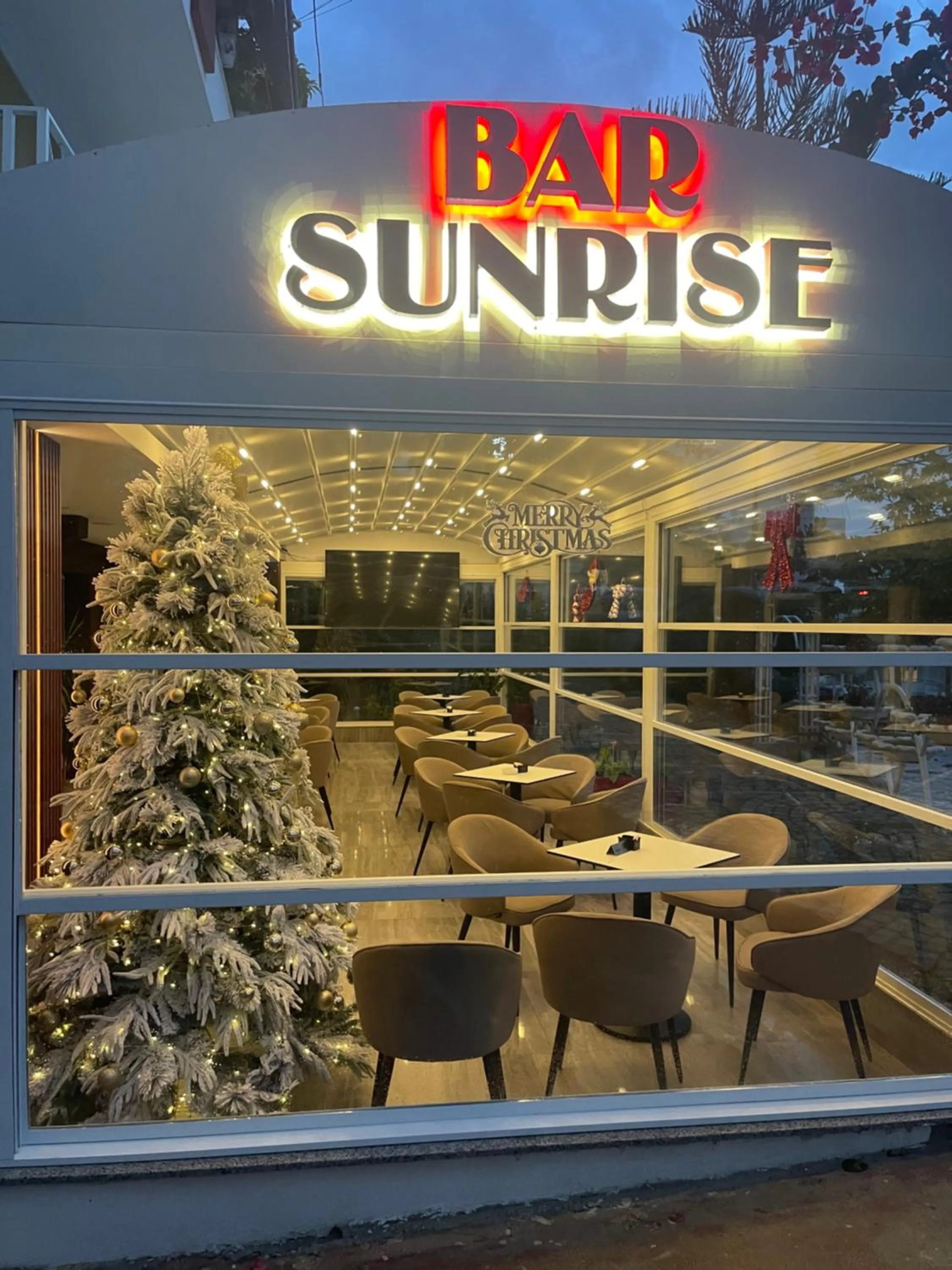 Sunrise Luxury Apartments