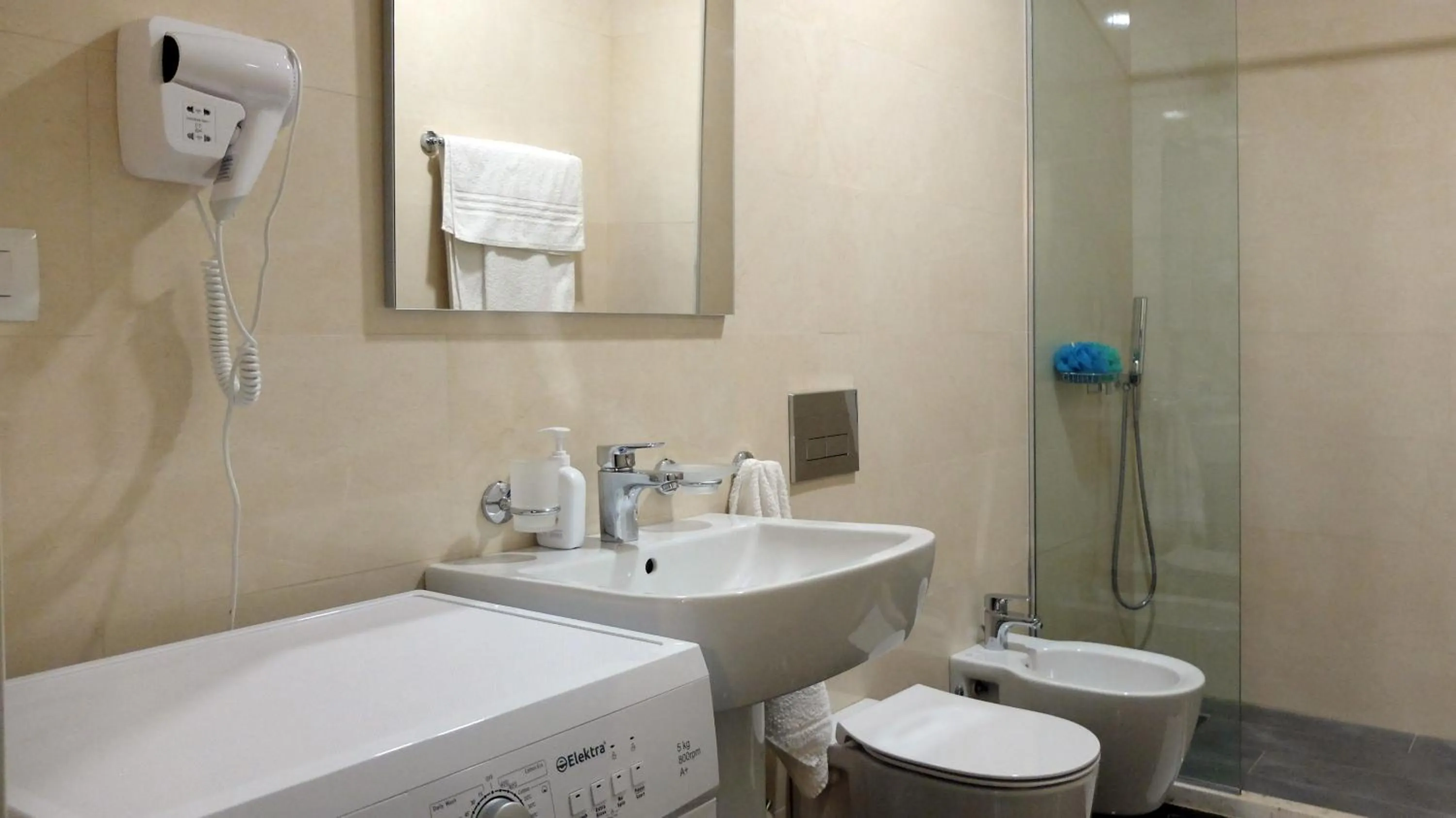 Sunrise Luxury Apartments